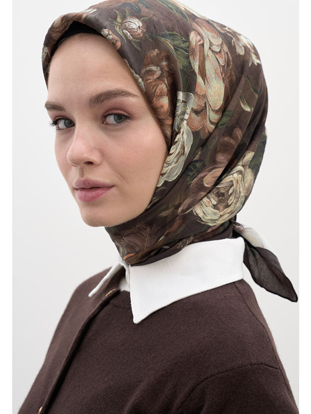 Kahverengi ROSINE DESEN PAMUKLU VİSKON EŞARP KAHVE-3