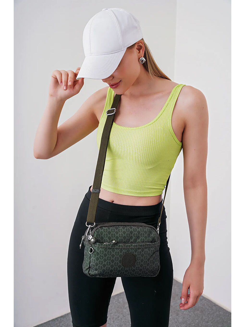 Yeşil Çapraz Askılı Kadın Çanta BHPC6002-3