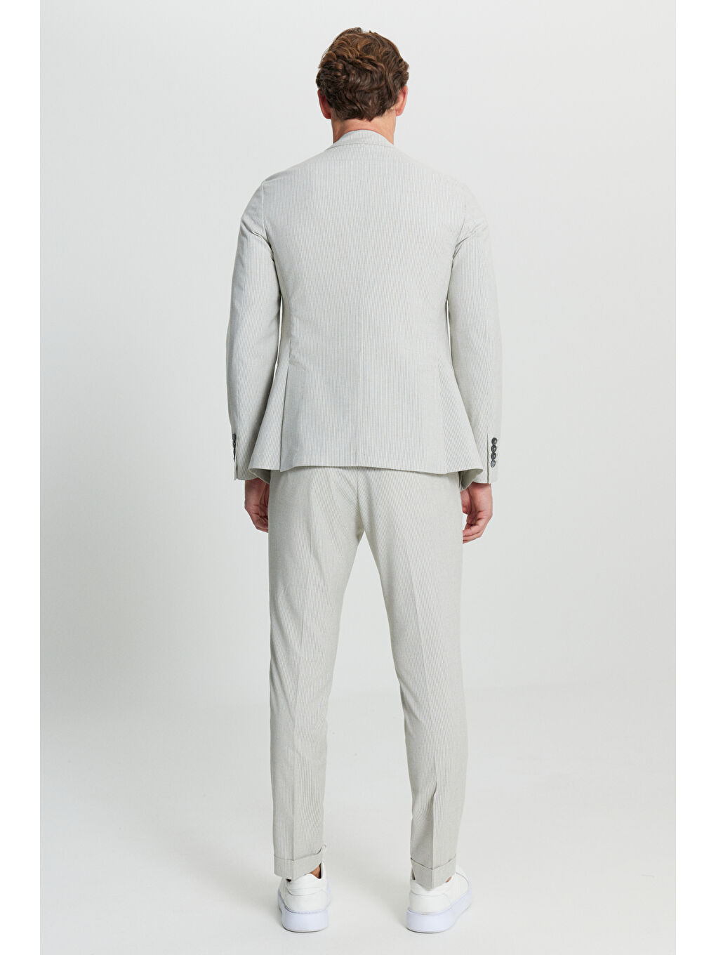 Erkek Gri-Beyaz Slim Fit Dar Kesim Kırlangıç Yaka Fleto Cepli Çizgili Esnek Takım Elbise-4