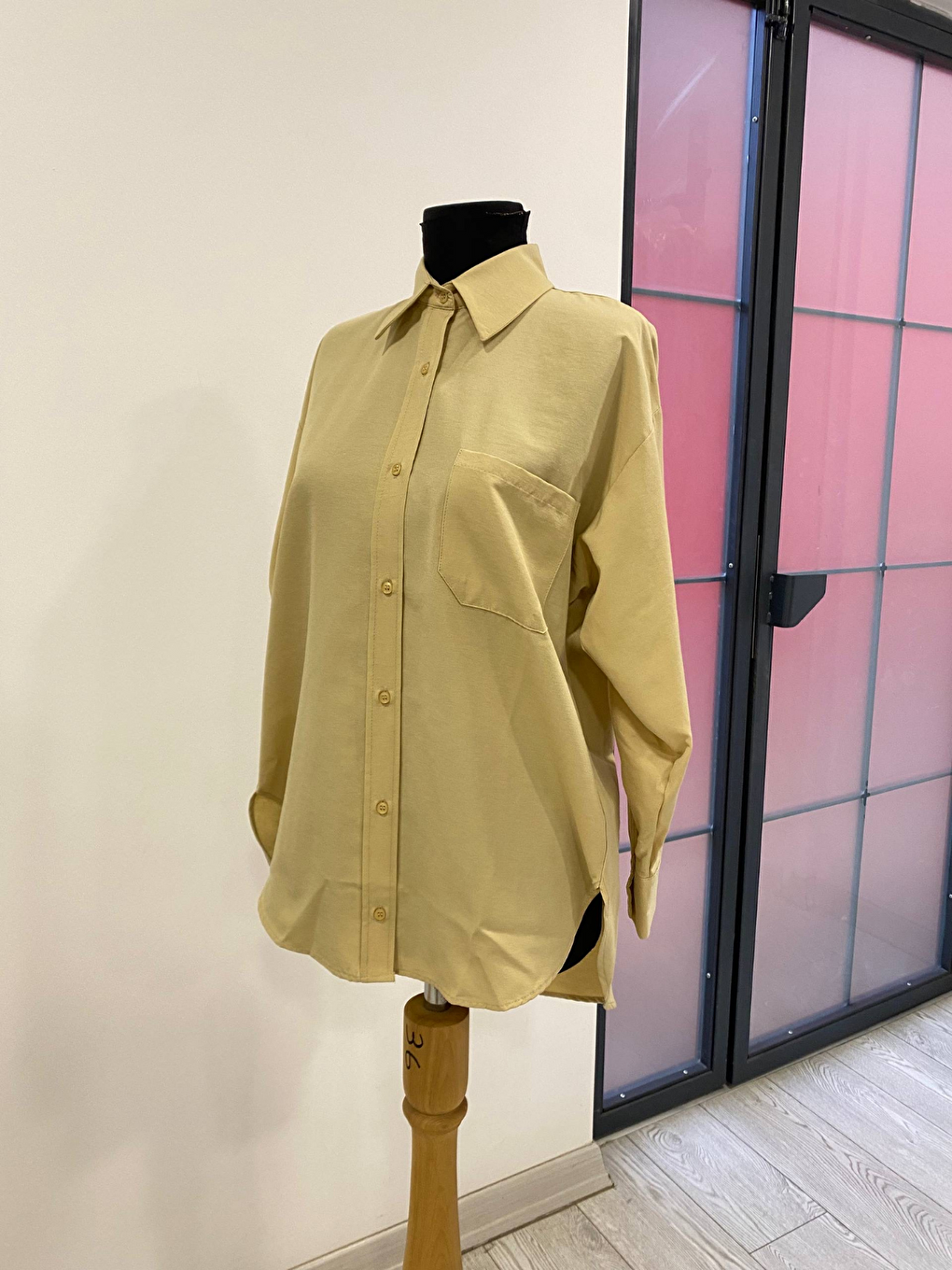 Bej Oversize Arkası Uzun Önü Kısa Poplin Gömlek-1