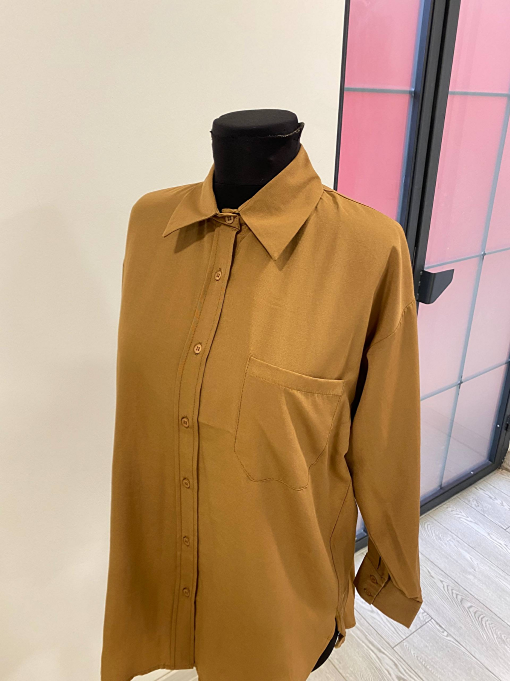 Kahverengi Oversize Arkası Uzun Önü Kısa Poplin Gömlek-1