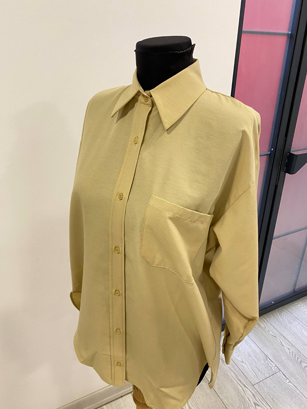 Bej Oversize Arkası Uzun Önü Kısa Poplin Gömlek-2