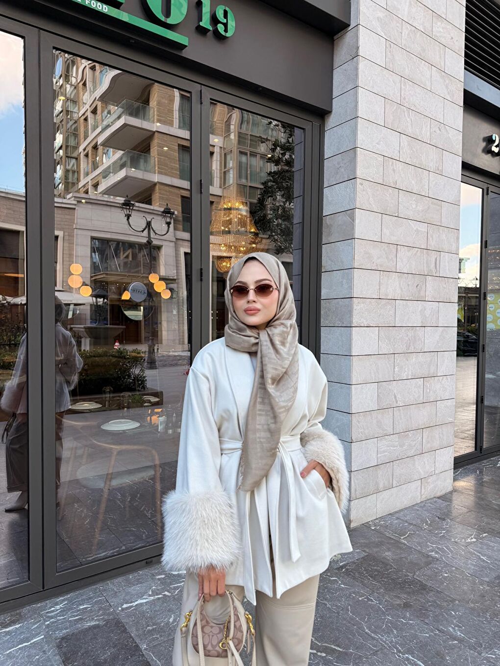 Ekru Kadın Bel Bağlamalı Kaşe Kaban Krem-1