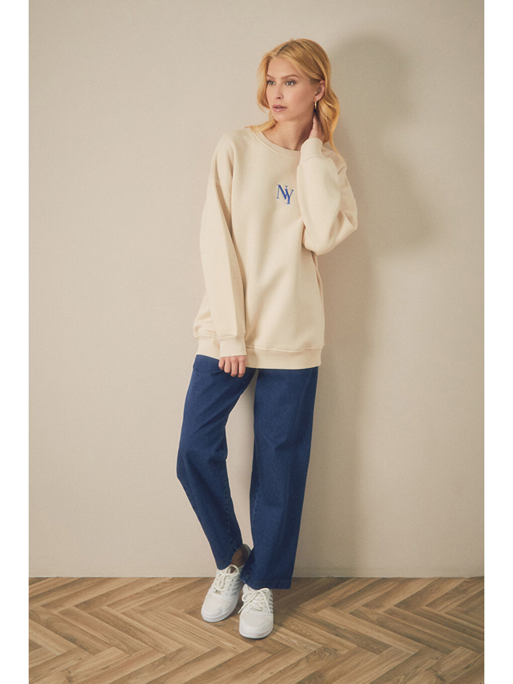 Fullamoda Bej Ny Nakışlı Bisiklet Yaka Oversize Sweatshirt - 2