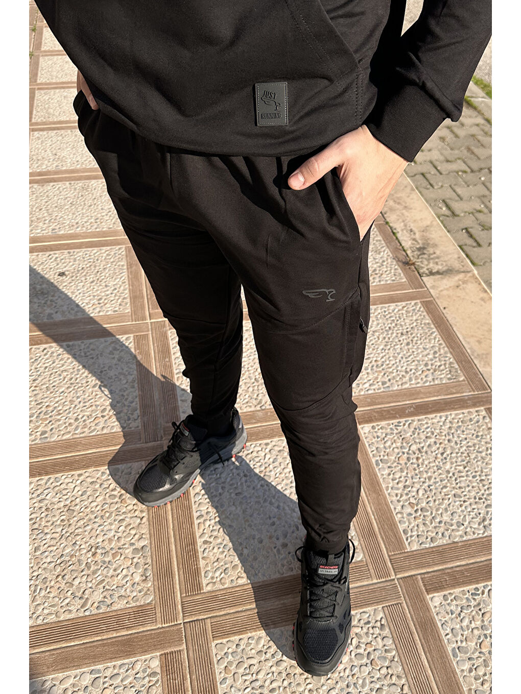 Paçası Beli Lastikli 3 Cepli Fermuar Detaylı Erkek Eşofman Altı 6630 Siyah-1