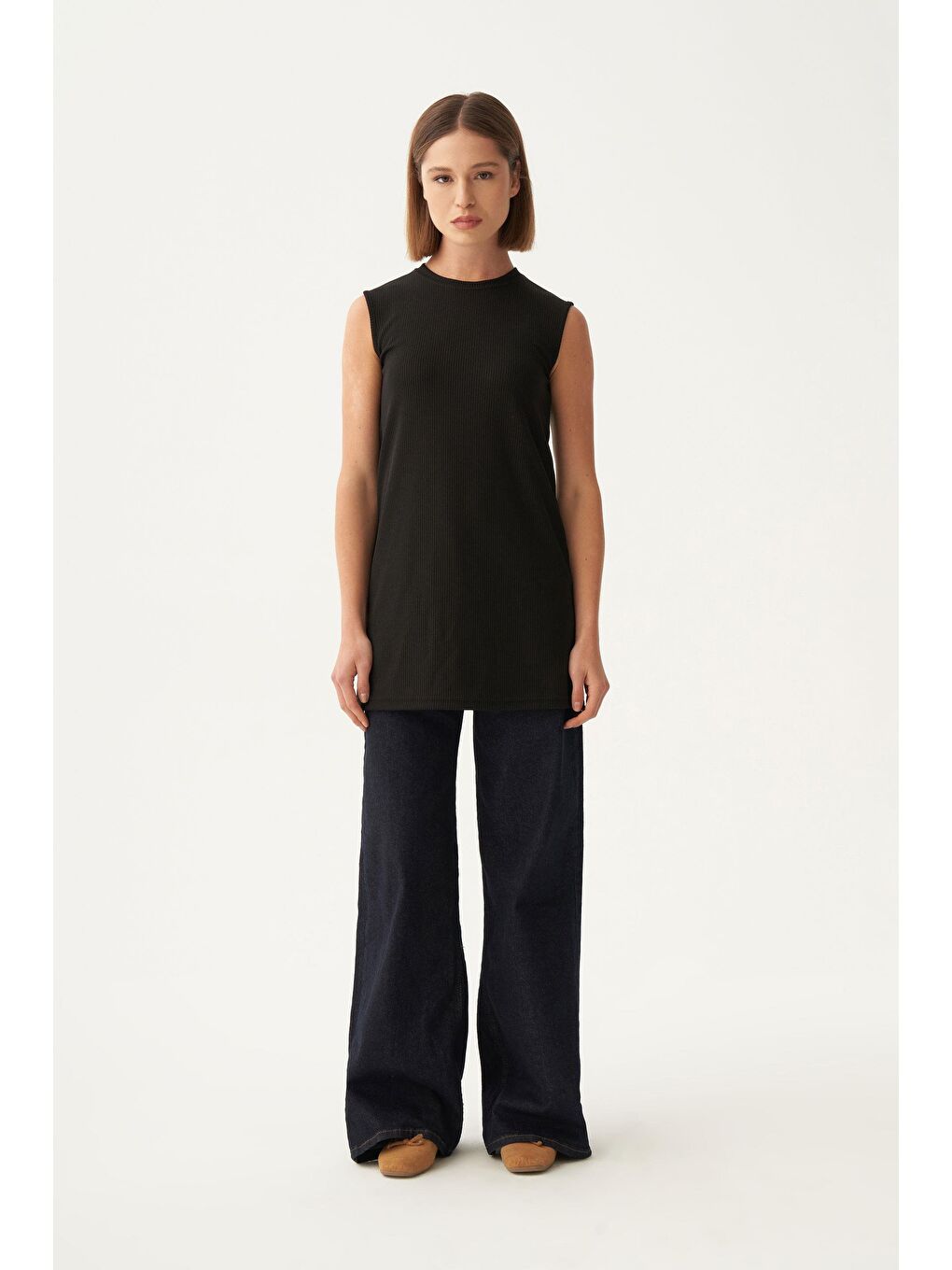 Siyah-Pamuklu Fitilli Kolsuz Elastanlı T-Shirt-1