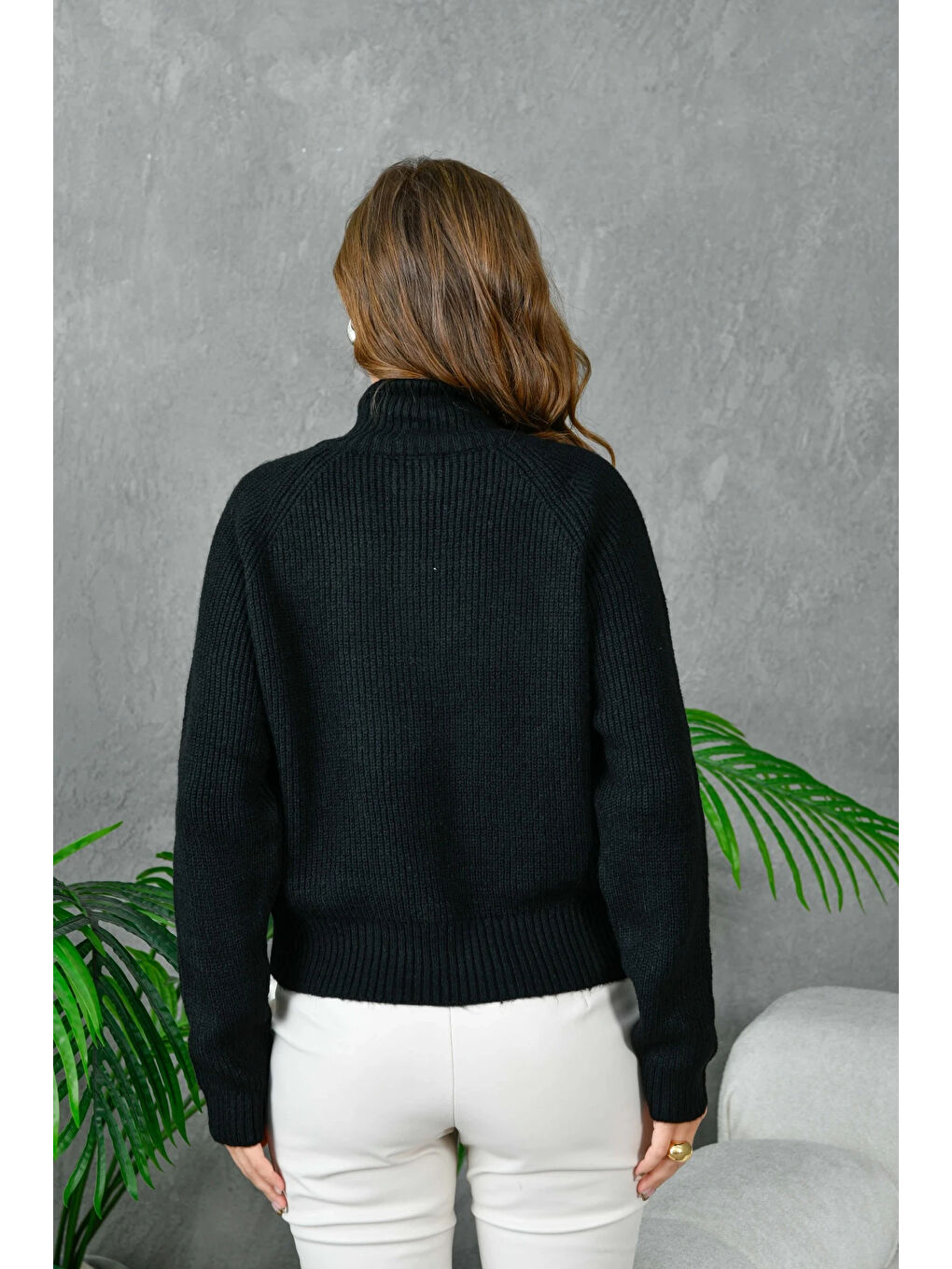 Siyah Kadın Fermuarlı Yaka Selanik Örgü Triko Kazak-3