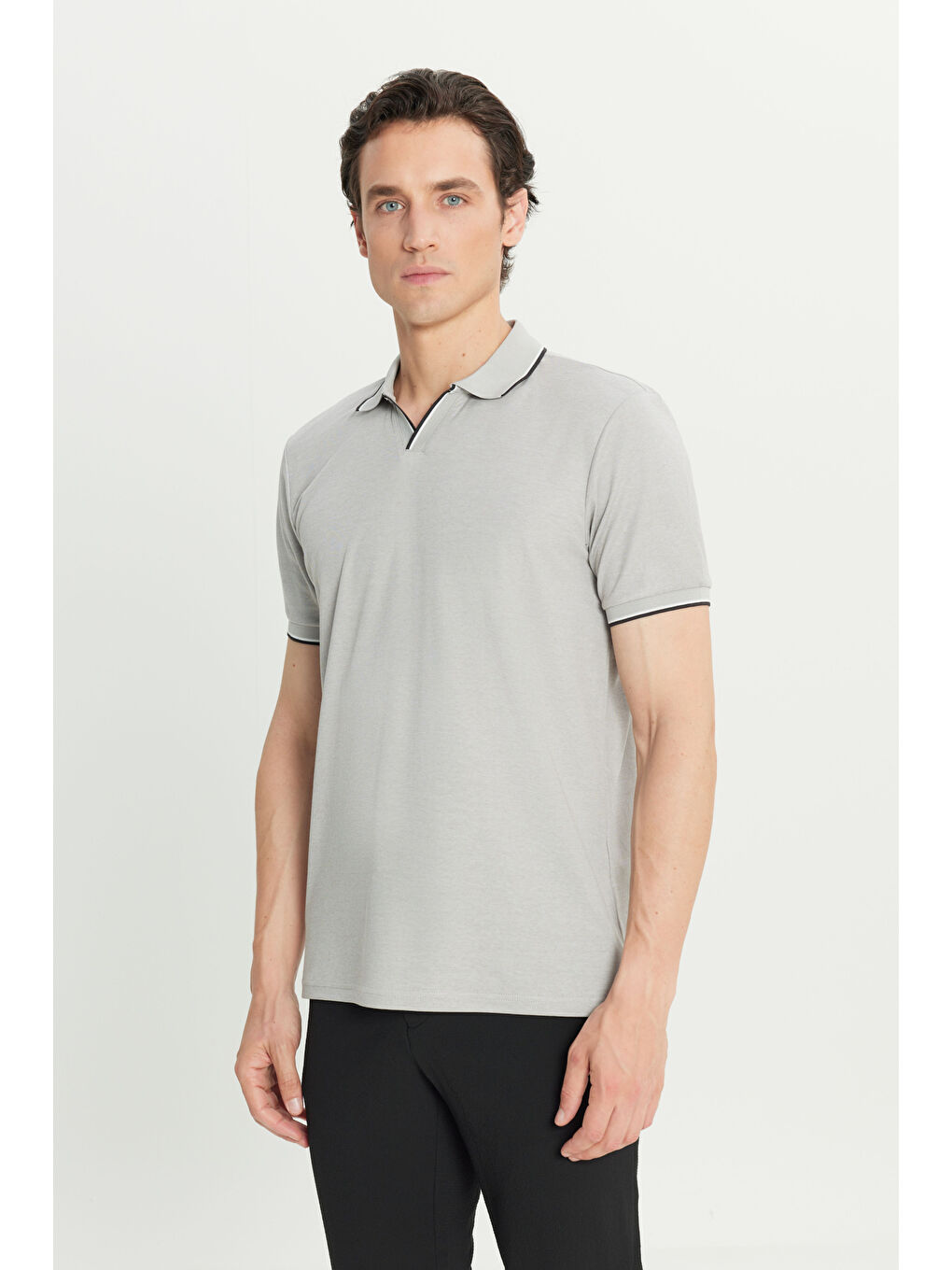 Erkek Gri Pamuklu Slim Fit Dar Kesim Polo Yaka Tişört