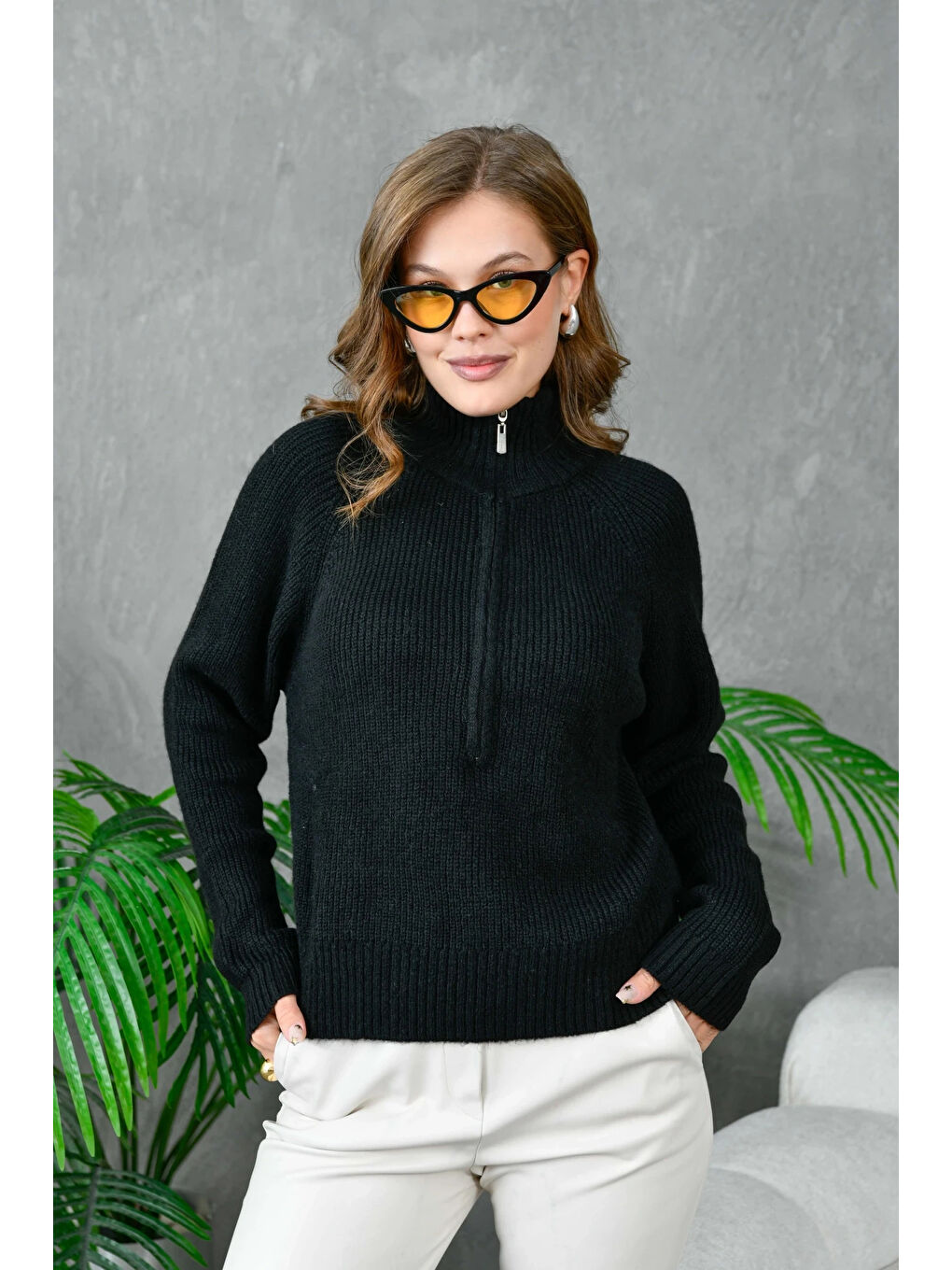 Siyah Kadın Fermuarlı Yaka Selanik Örgü Triko Kazak-4