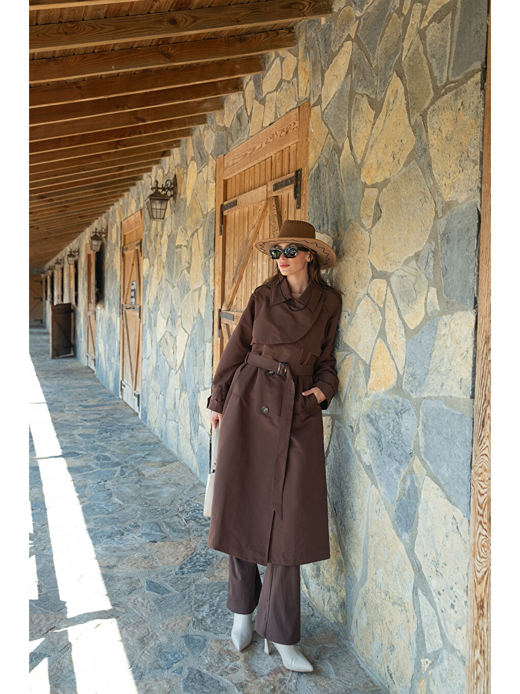 Kahverengi Kadın Cep Yaka Trençkot Kahve