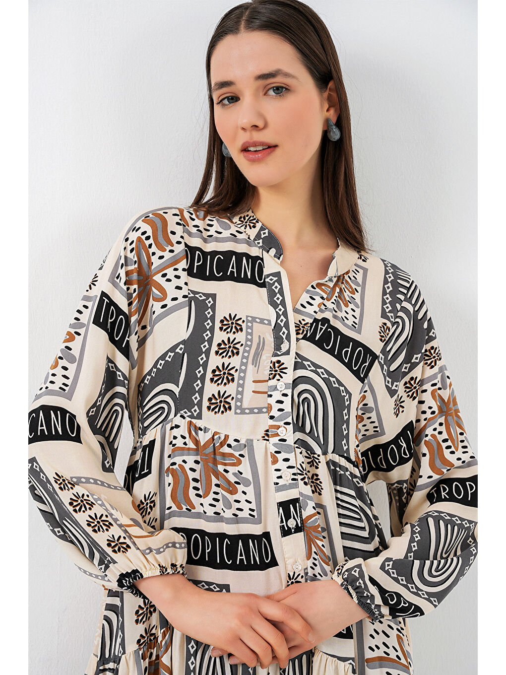 Kadın Desenli Uzun Tesettür Elbise 2585 - K. Bej-1