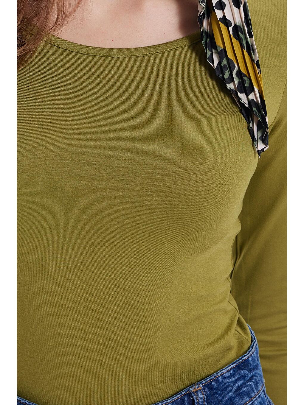 Kadın Slim Fit Dar Kesim Uzun Kollu Viskon Yeşil Bluz-2