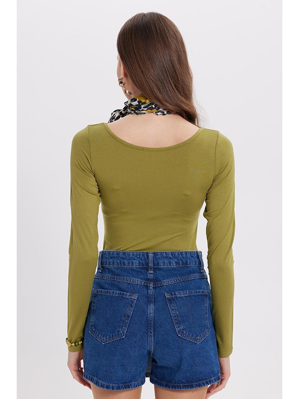 Kadın Slim Fit Dar Kesim Uzun Kollu Viskon Yeşil Bluz-6