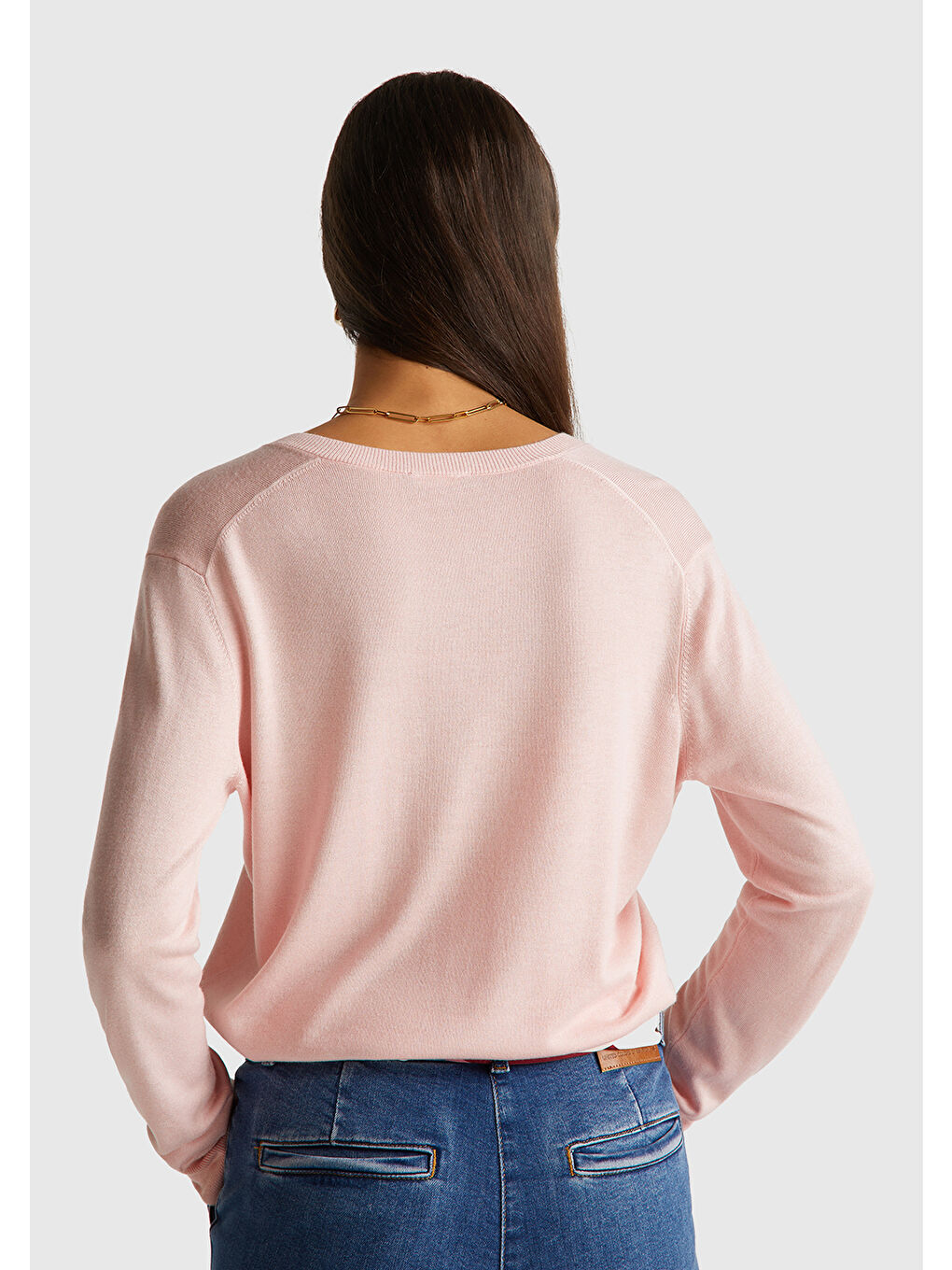 Kadın Toz Pembe Viskoz ve İpek Karışımlı V Yaka Triko Kazak-1