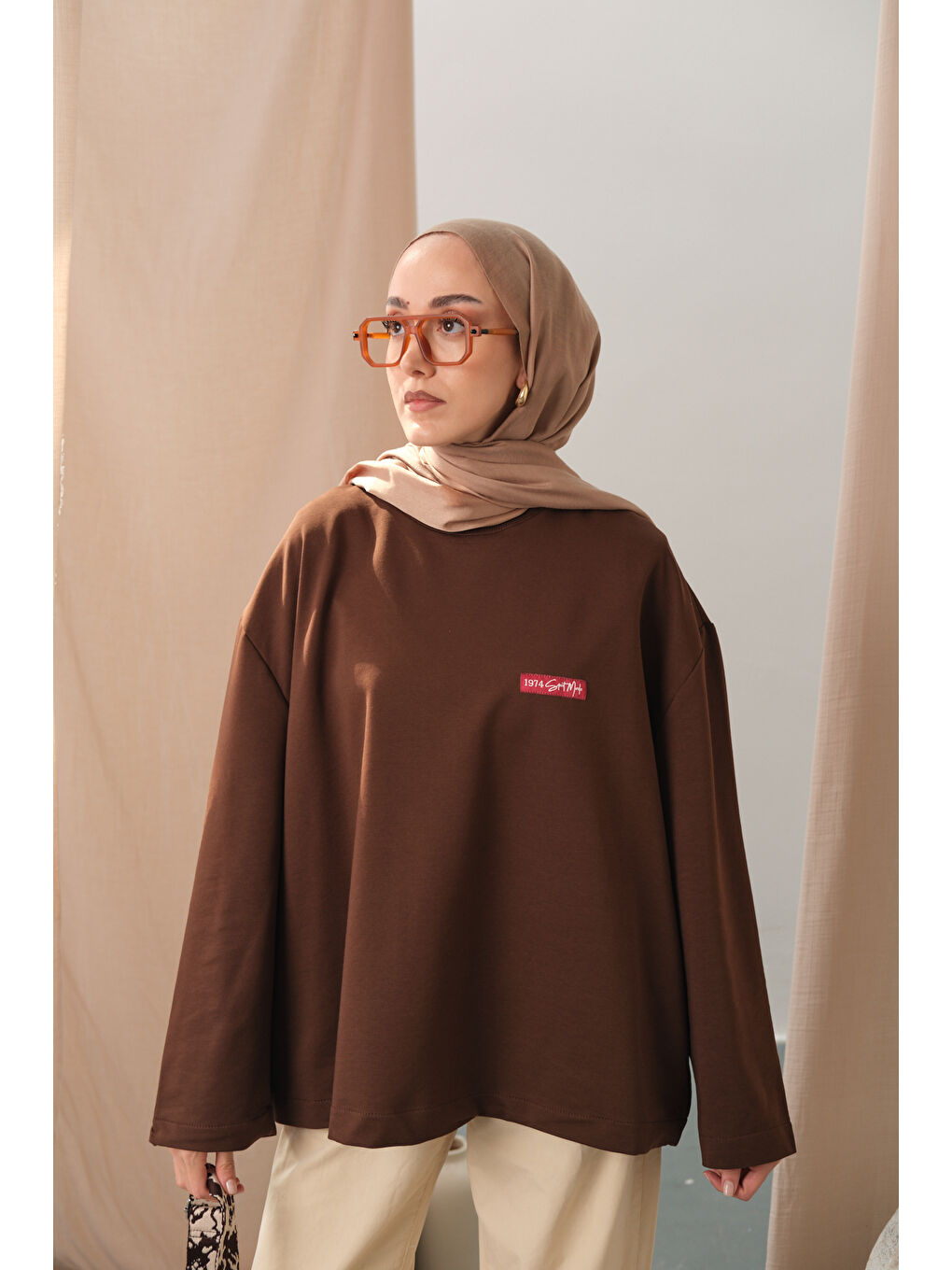 Kadın Arma Detay Tunik Kahverengi-1