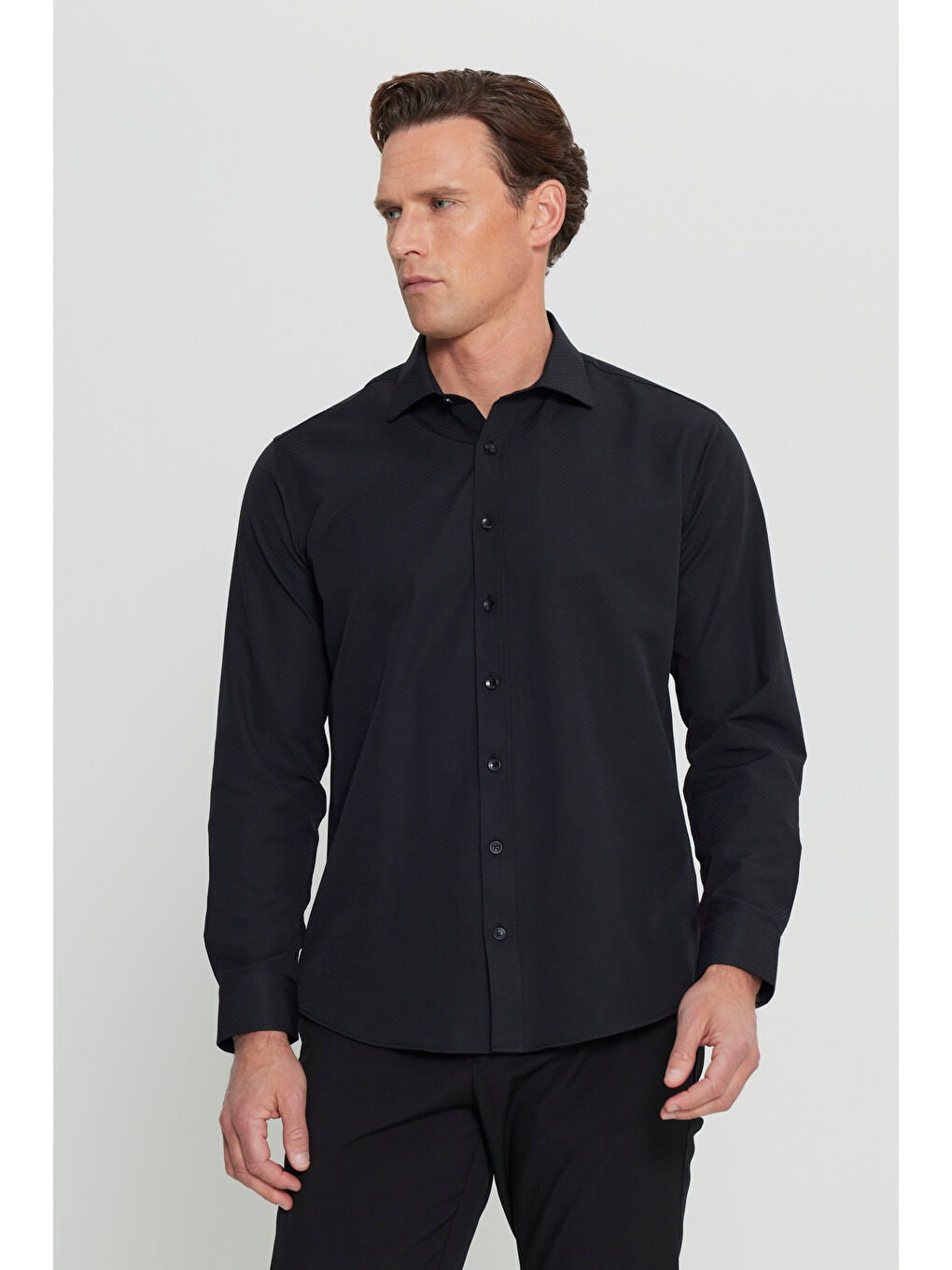 Erkek Siyah Regular Fit Rahat Kesim Klasik Yaka Armürlü Gömlek-2
