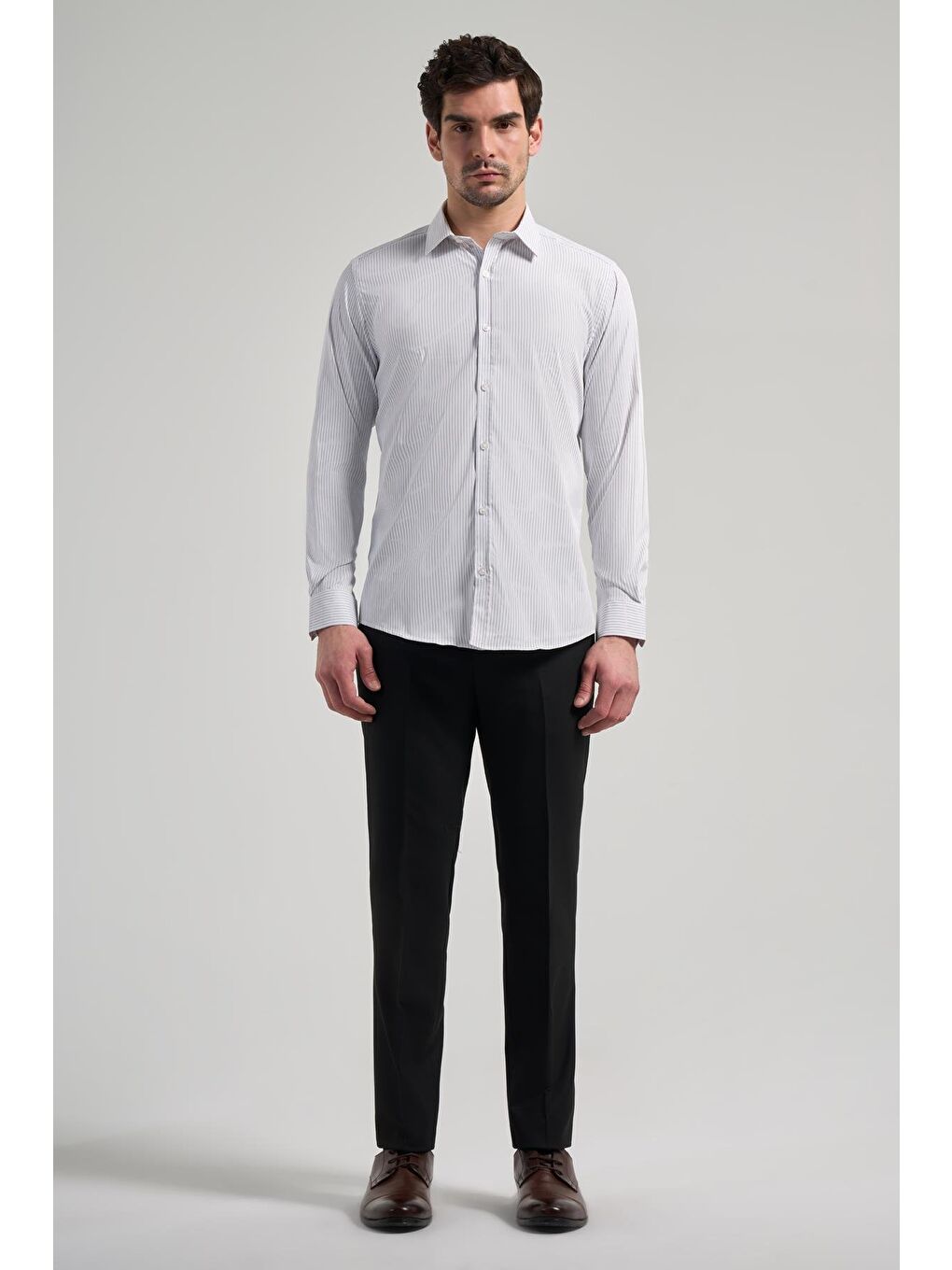 Beyaz Uzun Kol Desen Yarım İtalyan Yaka Cepsiz Esnek Classic Slim Fit Gömlek 1004245217-1