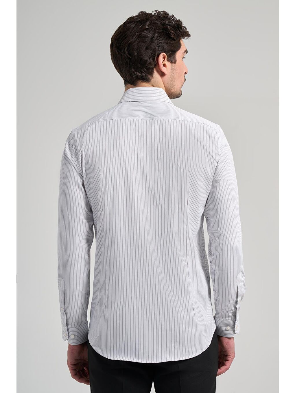 Beyaz Uzun Kol Desen Yarım İtalyan Yaka Cepsiz Esnek Classic Slim Fit Gömlek 1004245217-4