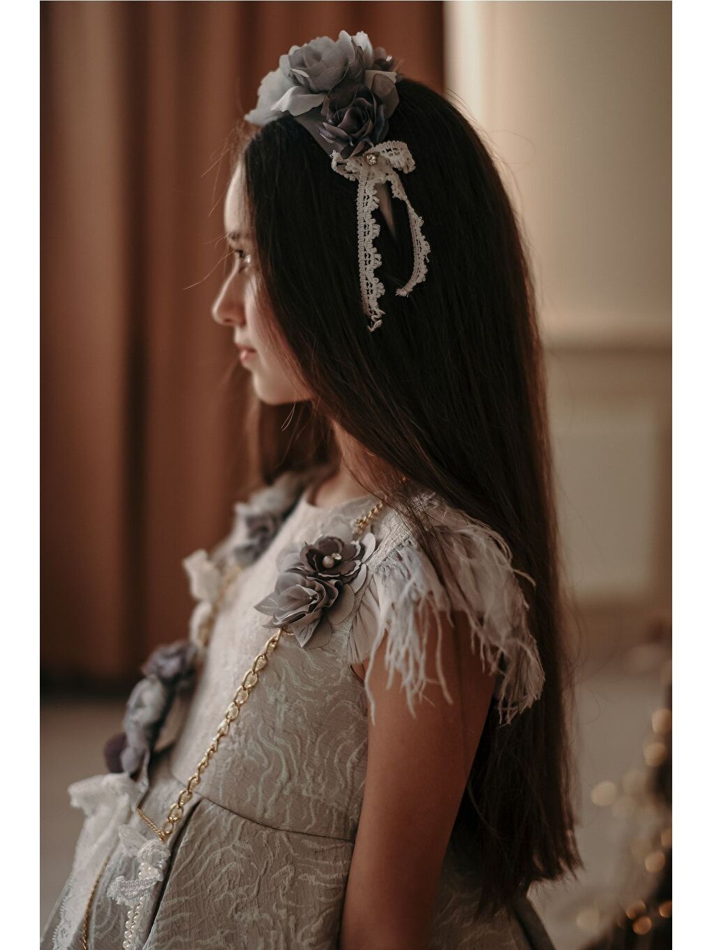 Gri Özel Tasarım Kız Çocuk Elbise, Arkası Uzun Kız Çocuk Abiye Elbise, Saç Aksesuarlı Elbise_M2027-3