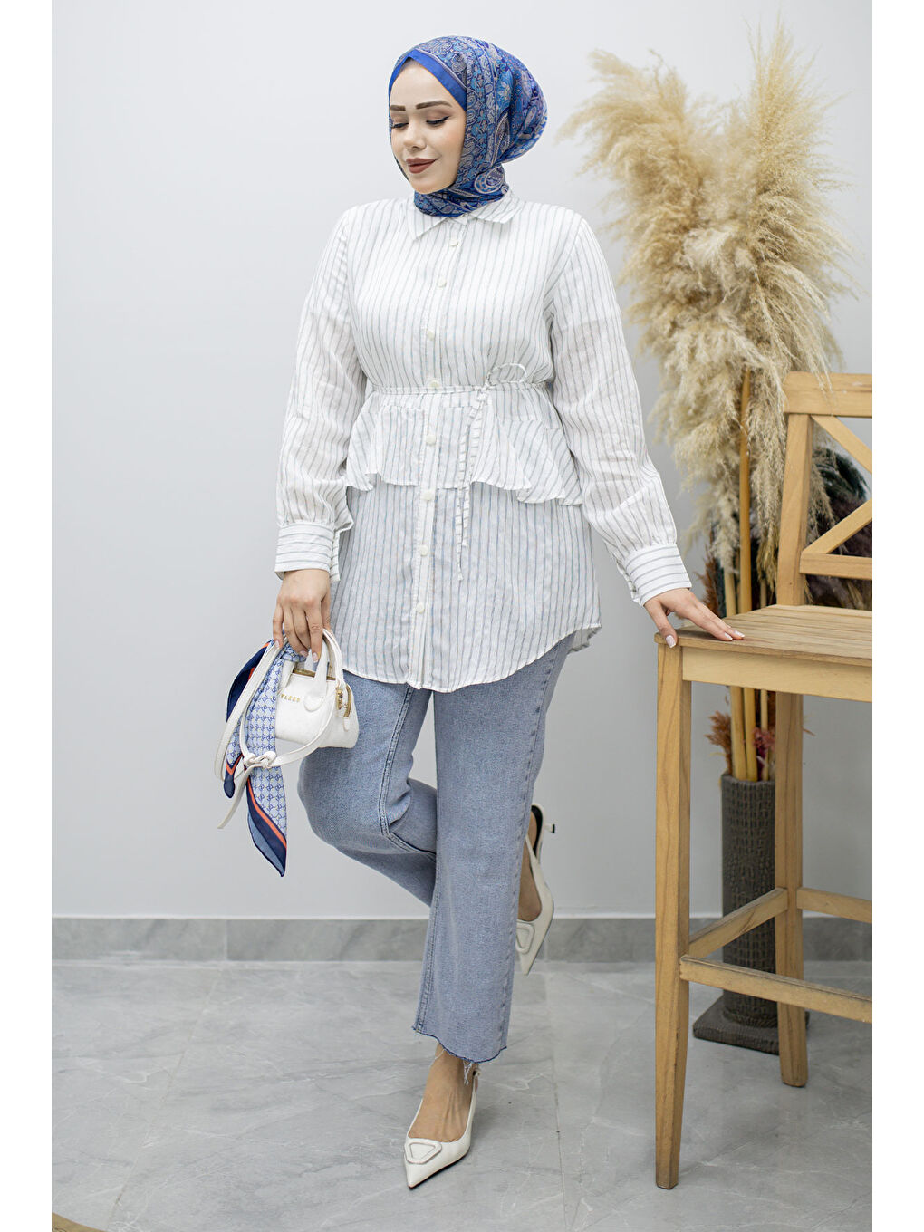 Fırfır Detaylı Çizgili Gömlek TSD260160 Beyaz