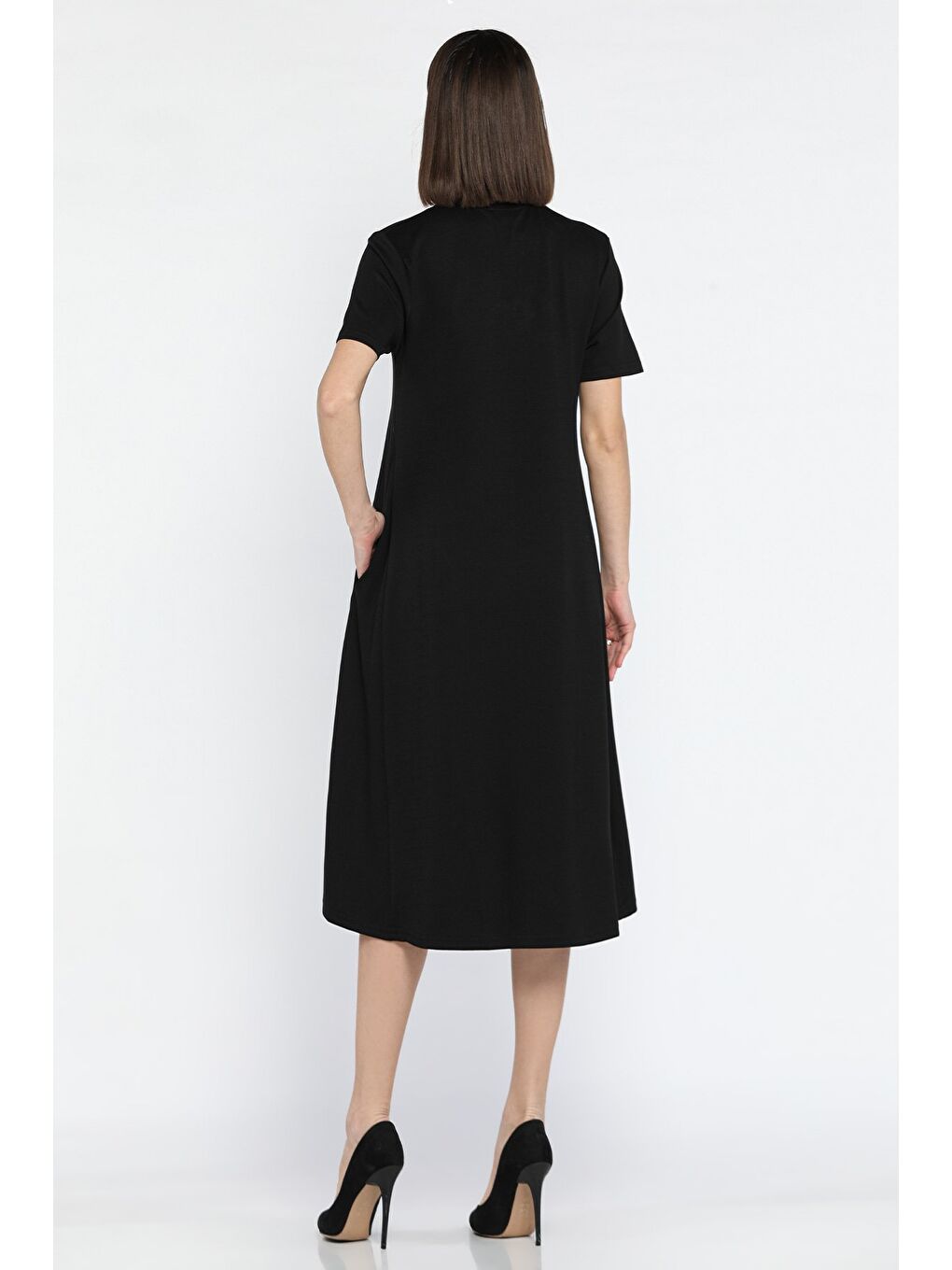 Siyah Bisiklet Yaka Taş Detaylı Cepli Kadın Kısa Kol Elbise-2