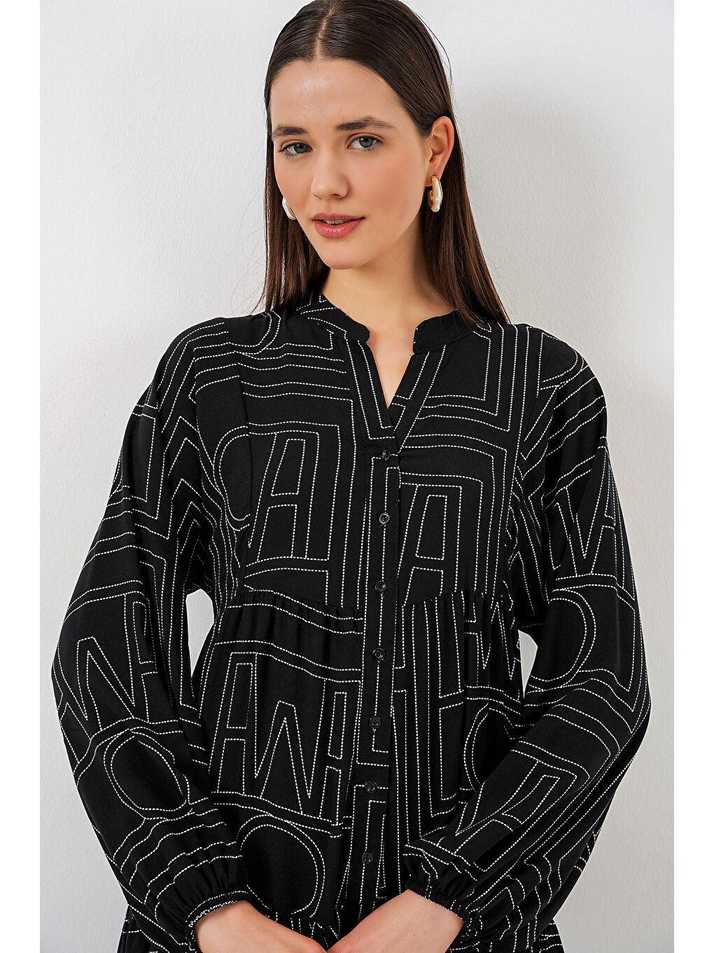 Kadın Desenli Uzun Tesettür Elbise 2585 - Siyah10-1