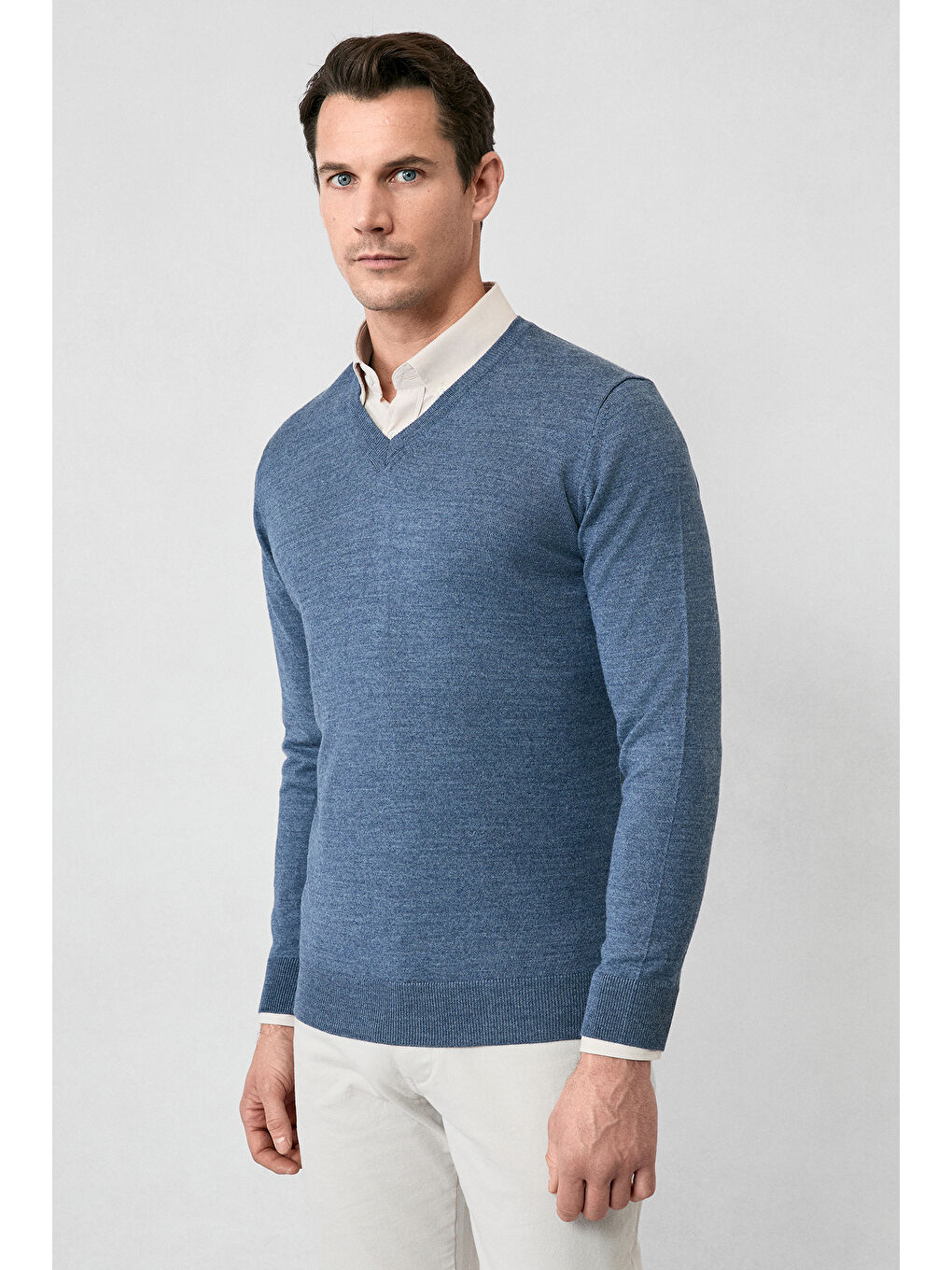 İndigo V Yaka Regular Fit Sıcak Tutan Yünlü Triko Kazak-2