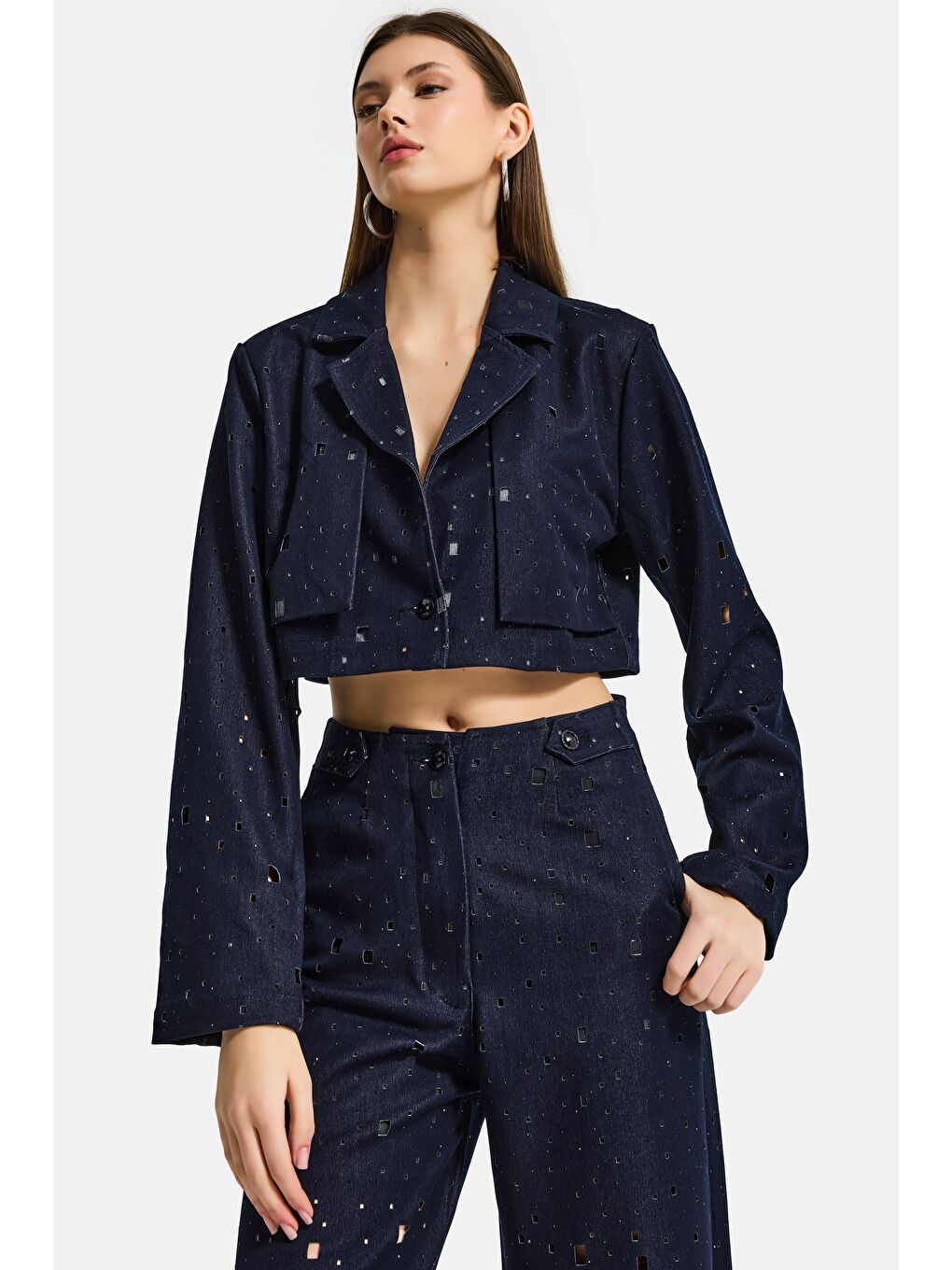 Kadın Lacivert s6-56 Crop Fit Özel Tasarım Delikli Denim Ceket-5