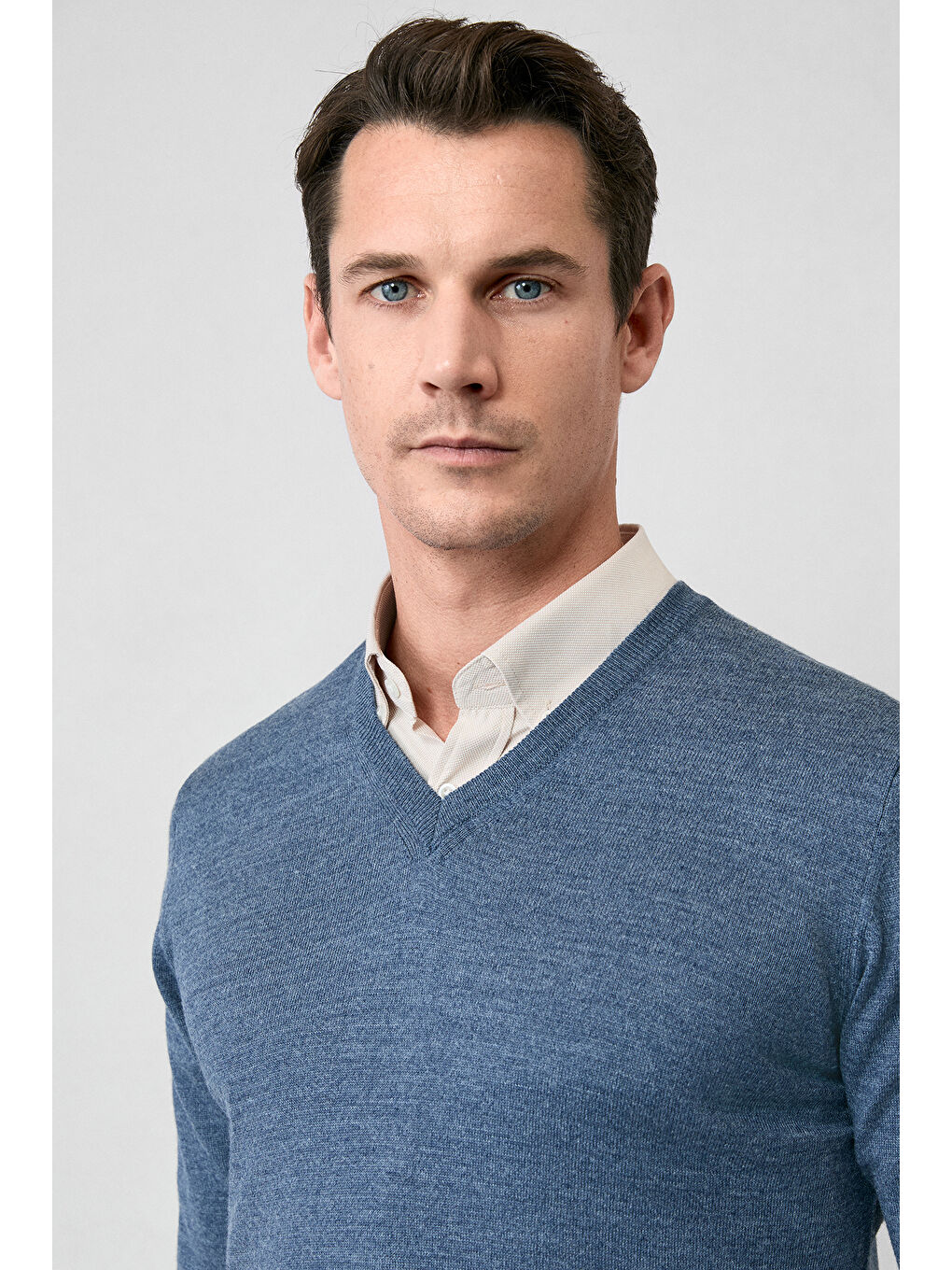 İndigo V Yaka Regular Fit Sıcak Tutan Yünlü Triko Kazak-3