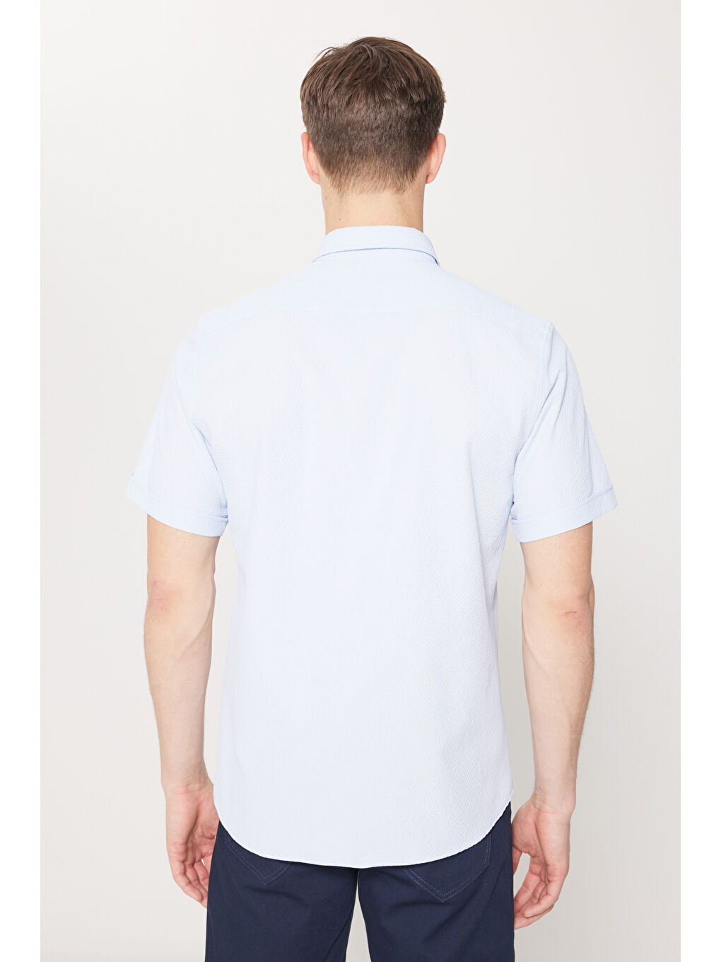 Erkek Mavi Slim Fit Dar Kesim Düğmeli Yaka Gofre Desenli Gömlek-4