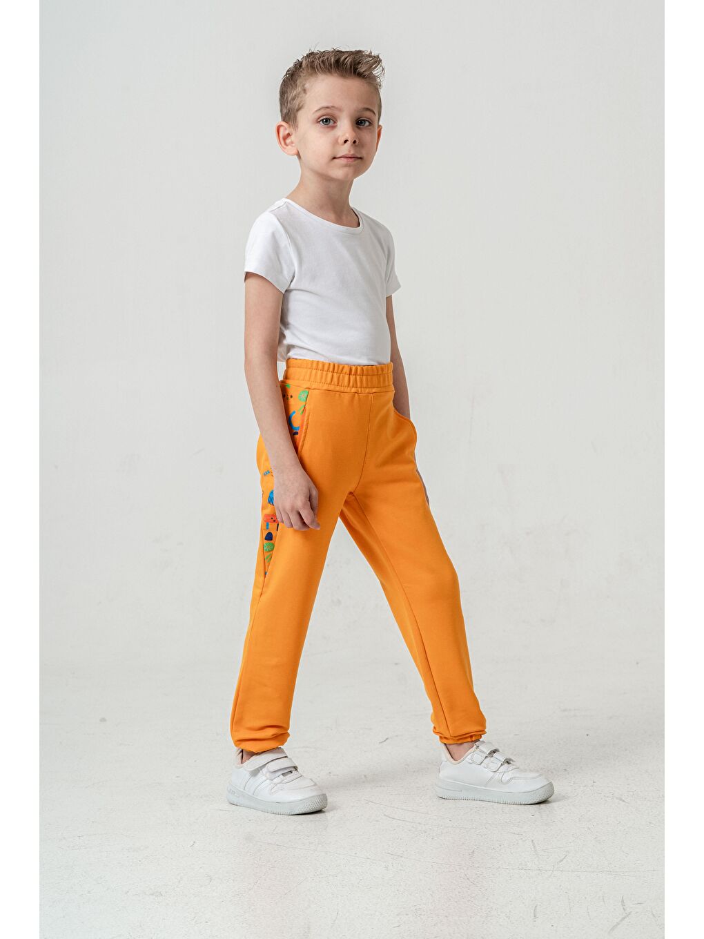 Sarı Baskı Detaylı Basic Erkek Çocuk Eşofman Alt-1