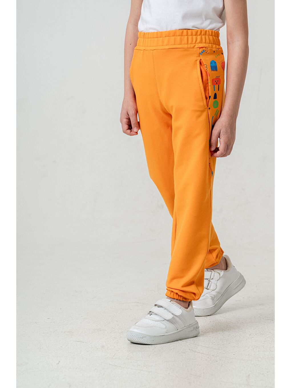 Sarı Baskı Detaylı Basic Erkek Çocuk Eşofman Alt-2