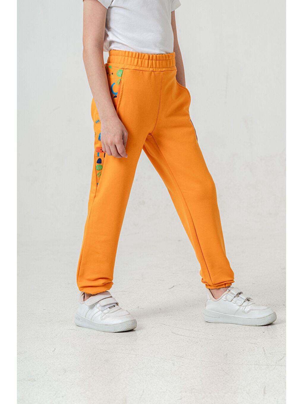 Sarı Baskı Detaylı Basic Erkek Çocuk Eşofman Alt-3