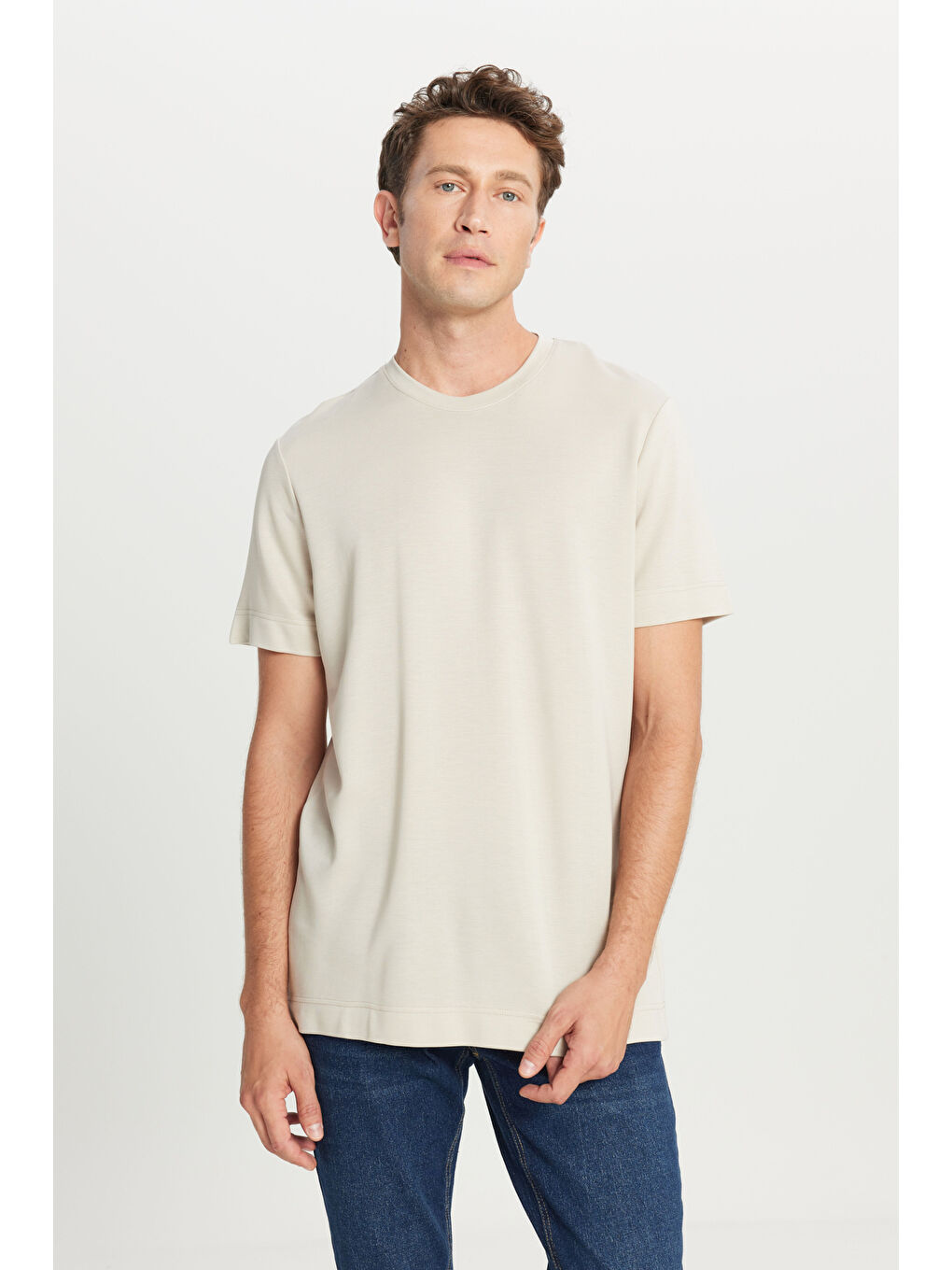 Erkek Bej Slim Fit Dar Kesim Bisiklet Yaka Esnek Tişört