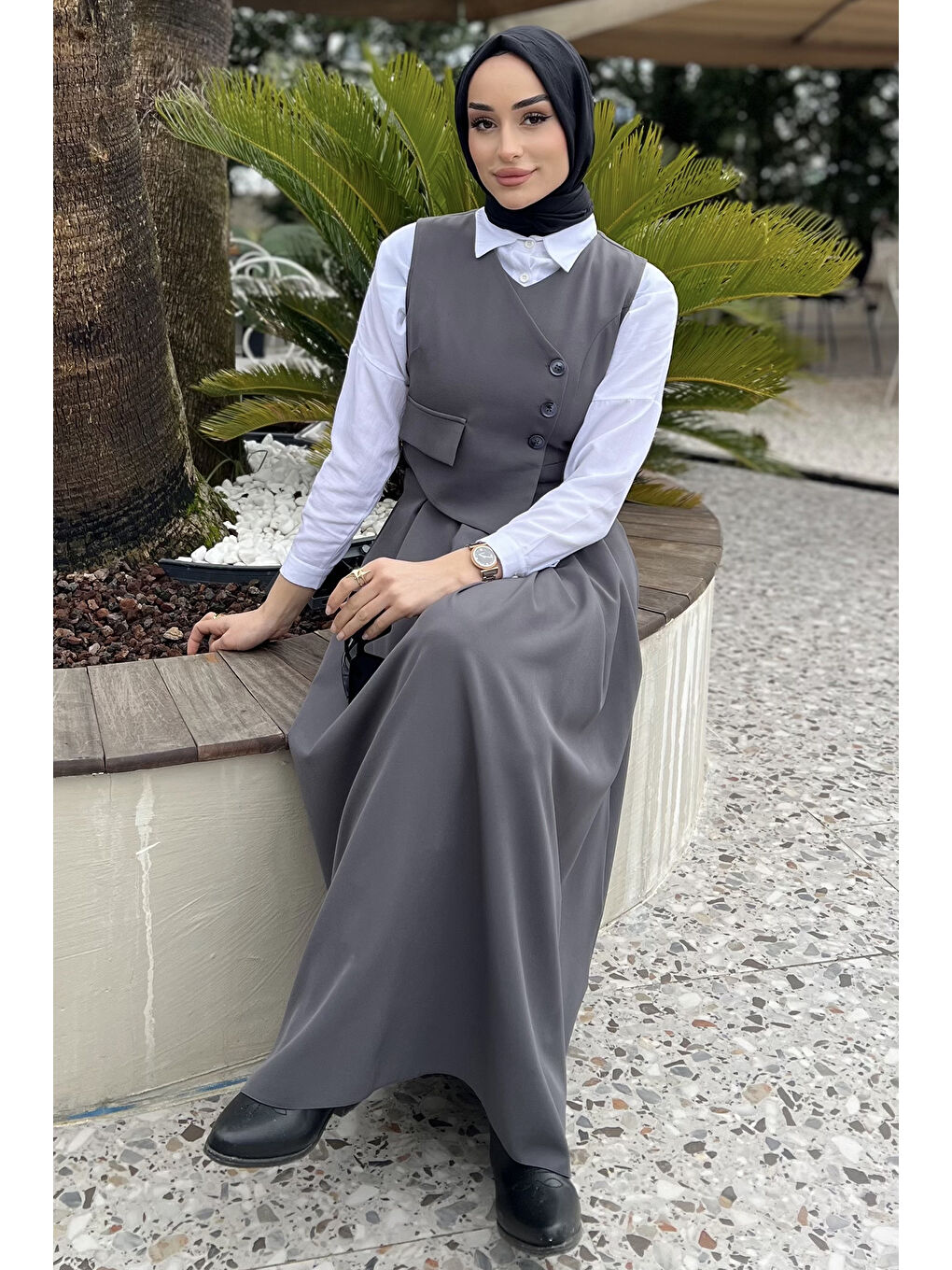 Antrasit Kadın Düğme Detaylı Pileli Tesettür Jile Elbise