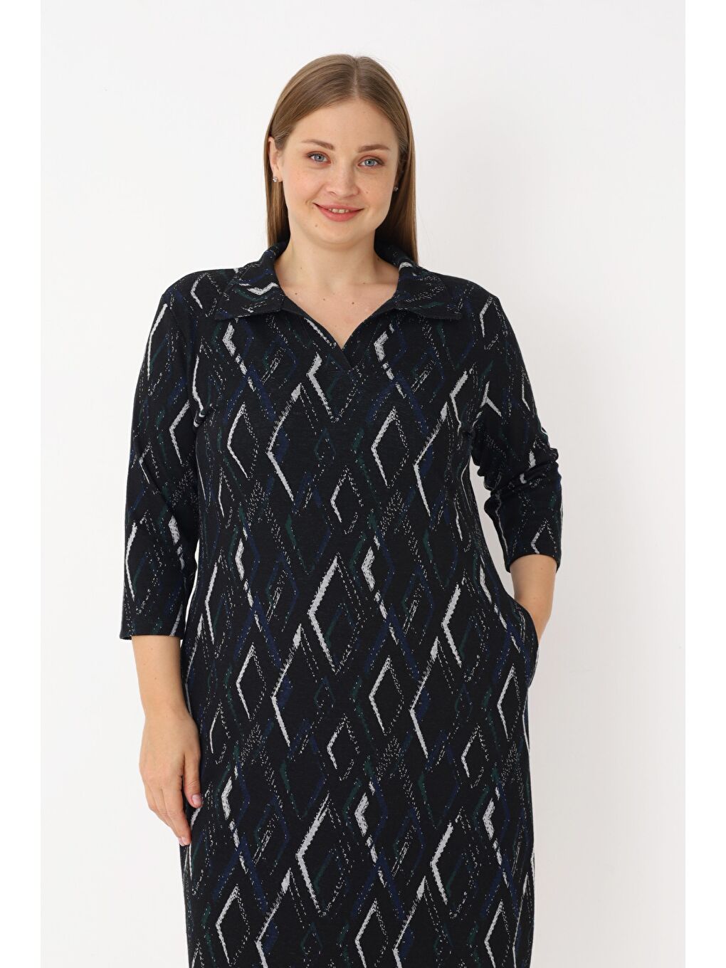Siyah Kadın Büyük Beden Desenli Cepli Jakarlı Truvakar Kollu Elbise-2