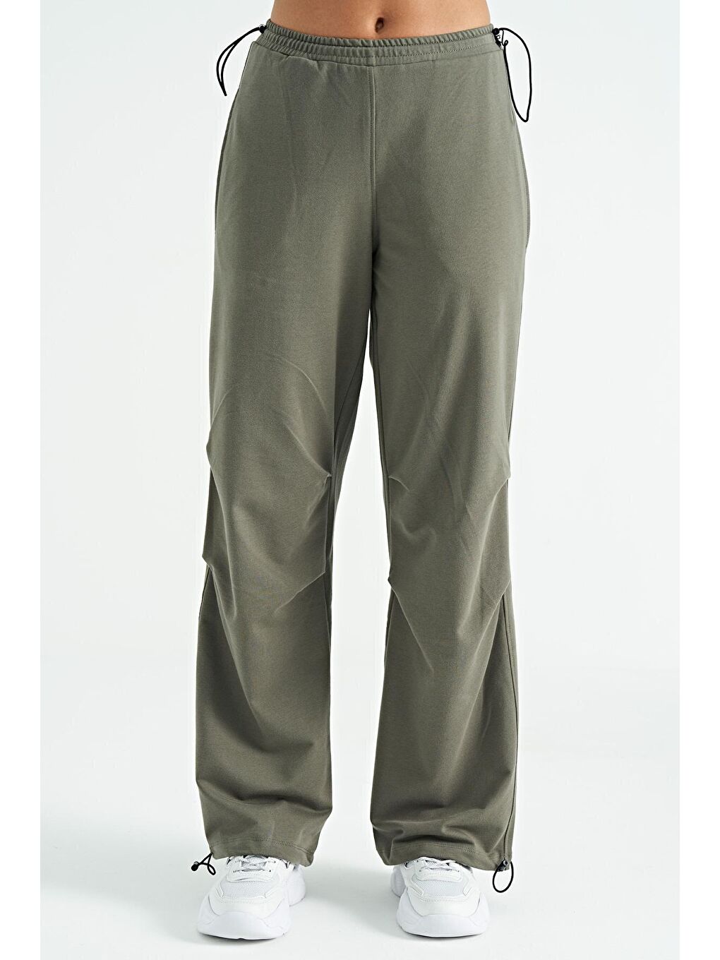 Yeşil Çağla Bol Kesim Stoper Paçalı Yüksek Bel Kadın Eşofman Alt - 02122