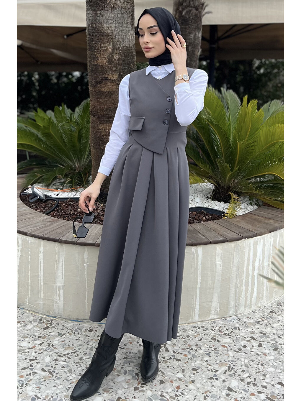 Antrasit Kadın Düğme Detaylı Pileli Tesettür Jile Elbise-3