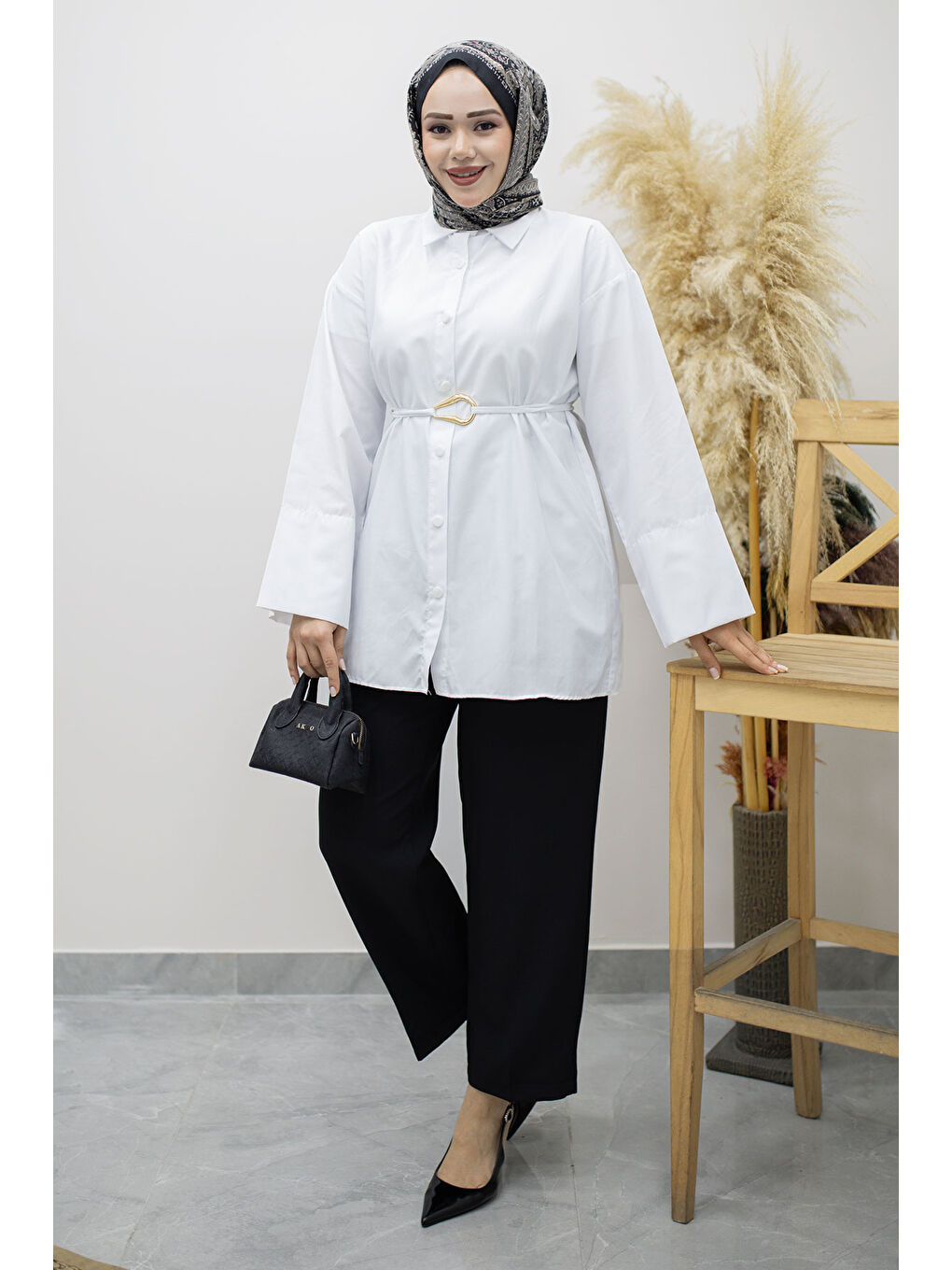 Kuşağı Gold Detaylı Gömlek TSD260162 Beyaz-4