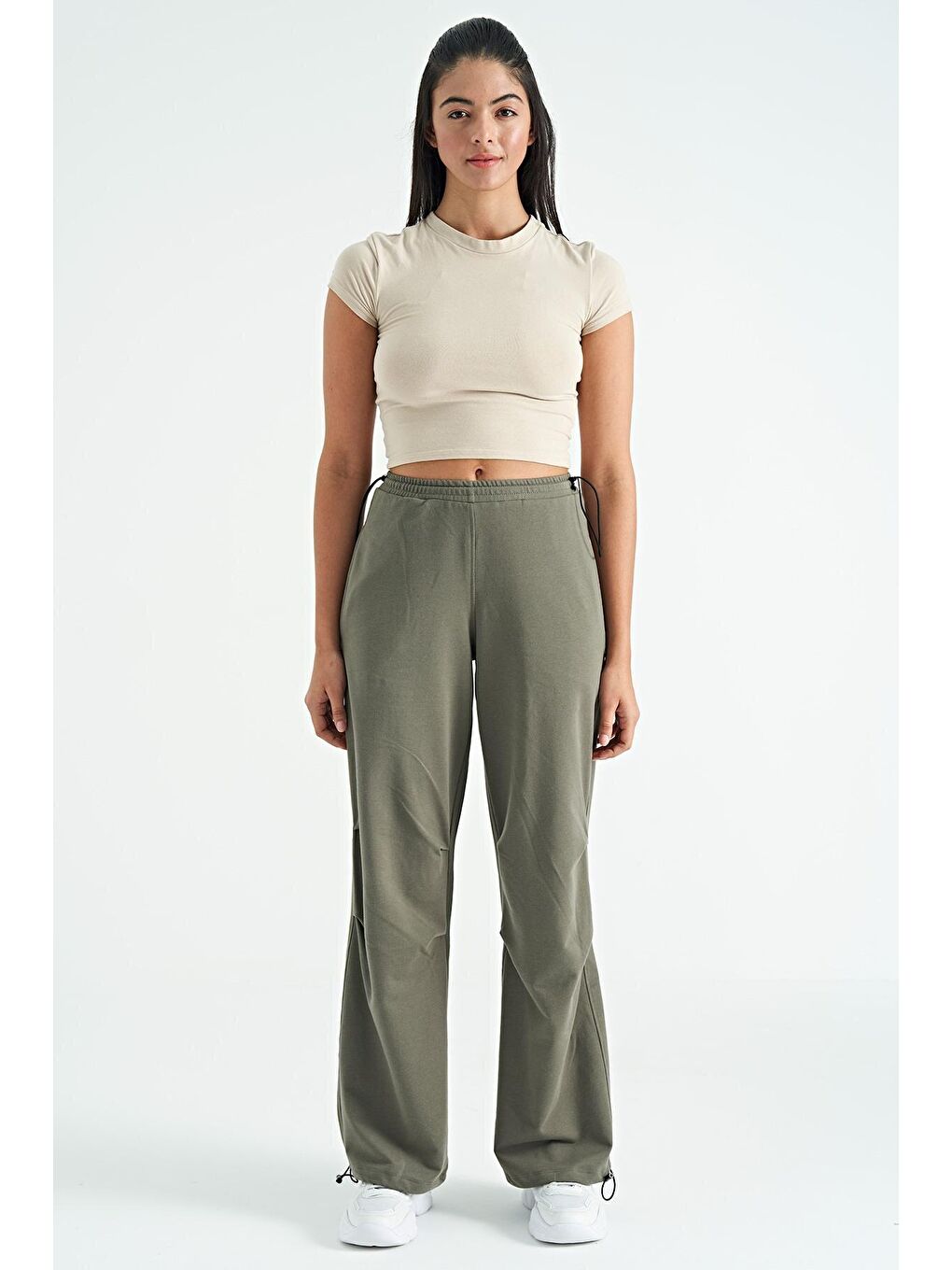 Yeşil Çağla Bol Kesim Stoper Paçalı Yüksek Bel Kadın Eşofman Alt - 02122-1