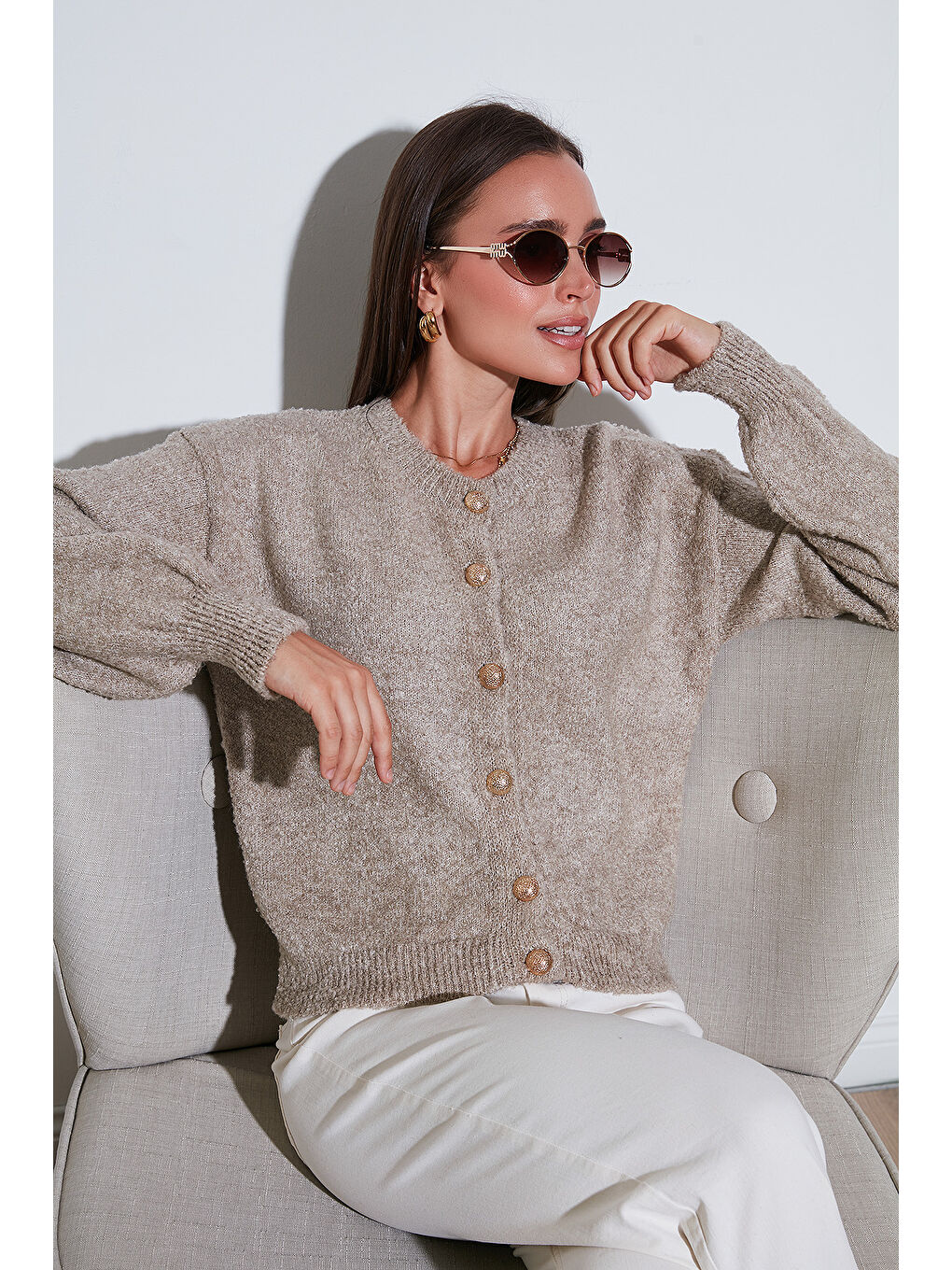 Bej Premium Regular Fit Bisiklet Yaka Yumuşak Dokulu Hırka 680HI00147-1