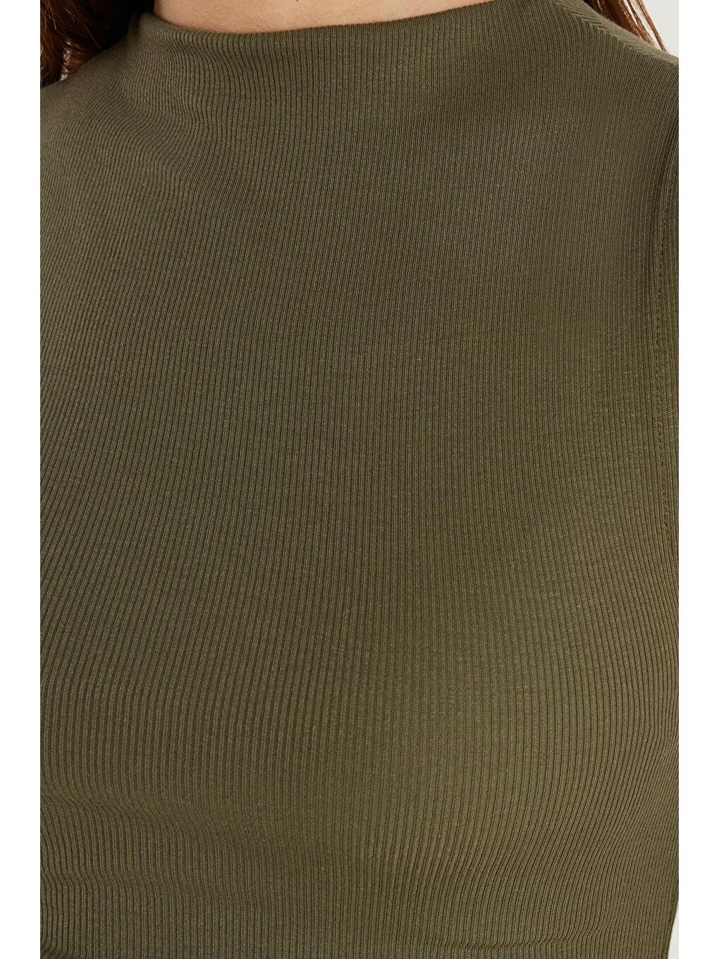 Kadın Slim Fit Dar Kesim Sıfır Kol Fitilli Modal Kumaş Haki Bluz-2