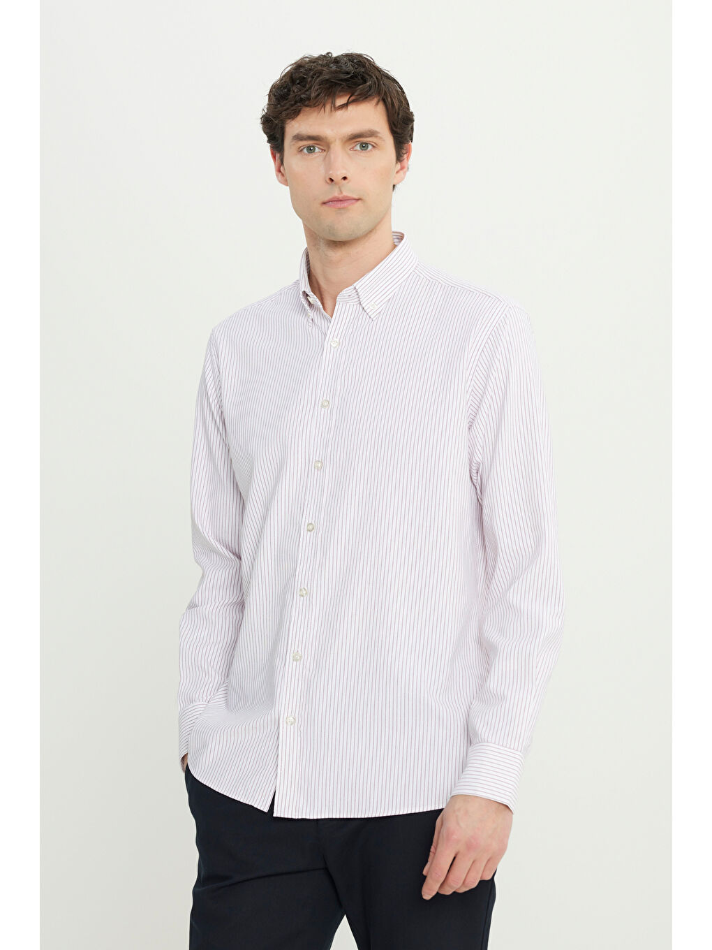 Erkek Bordo Pamuklu Comfort Fit Rahat Kesim Düğmeli Yaka Çizgili Gömlek-2