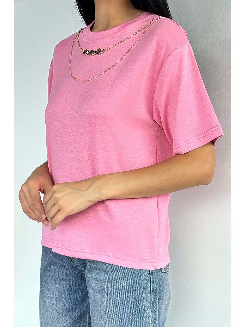 Pembe Kadın Bisiklet Yaka Kolye Aksesuarlı Bluz-2