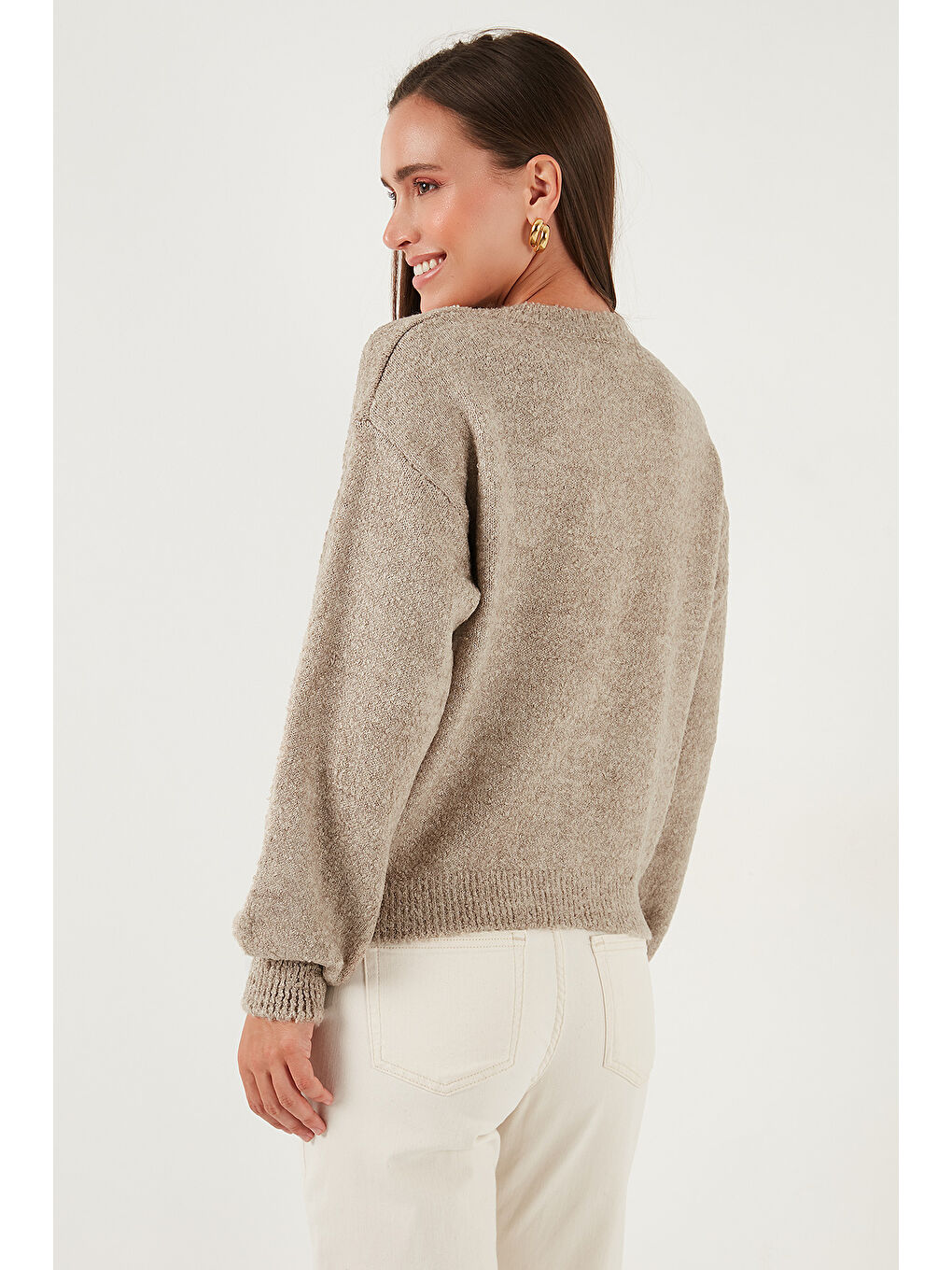 Bej Premium Regular Fit Bisiklet Yaka Yumuşak Dokulu Hırka 680HI00147-6