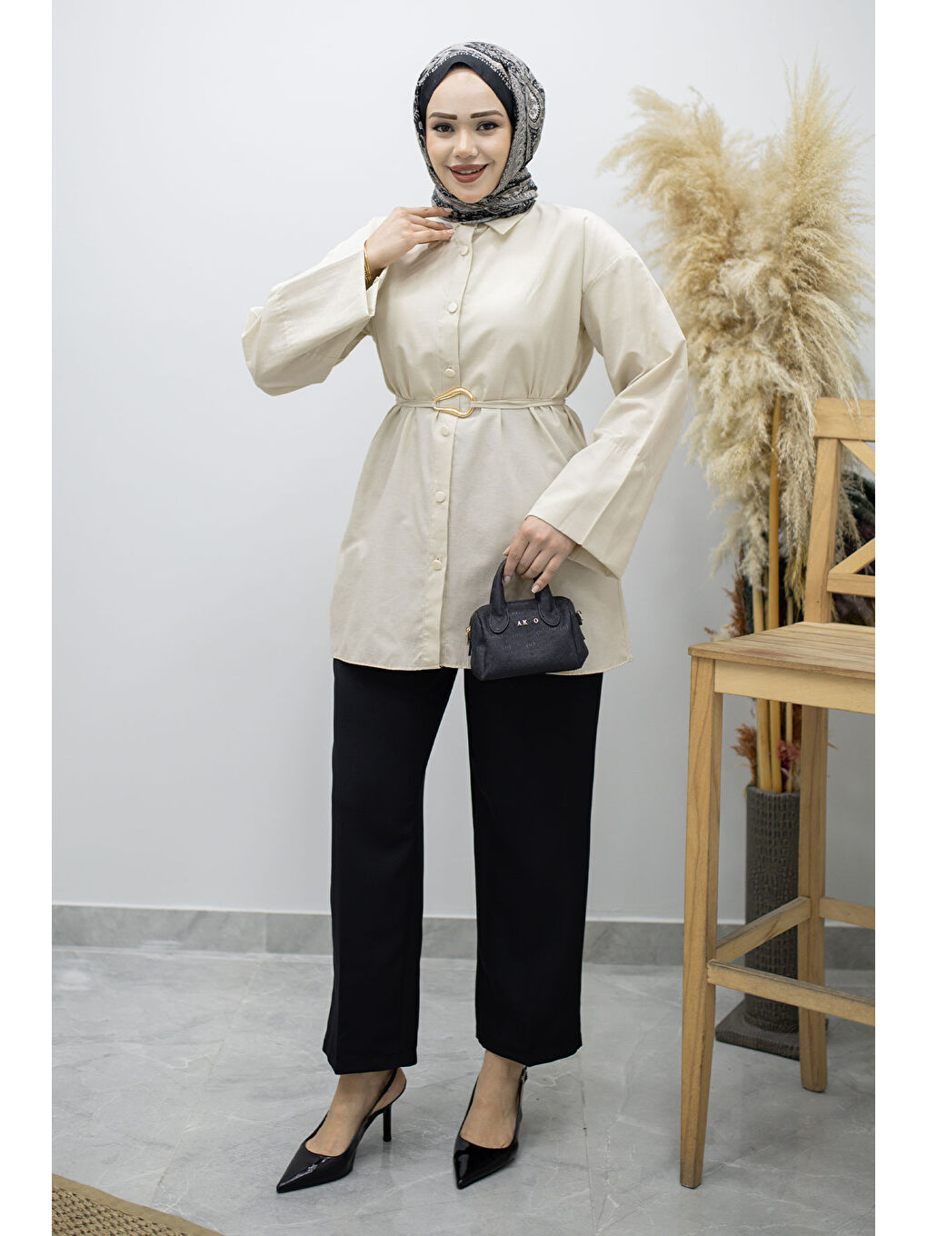 Kuşağı Gold Detaylı Gömlek TSD260162 Bej