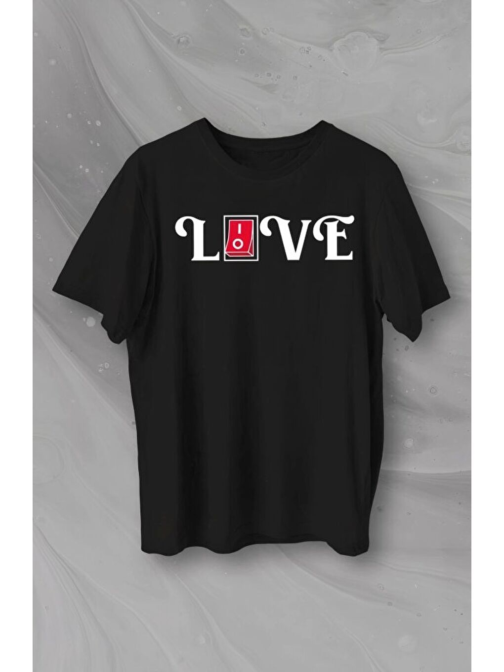 Sevgililer Günü İçin Özel Tasarım Love Baskılı T-shirt - Siyah