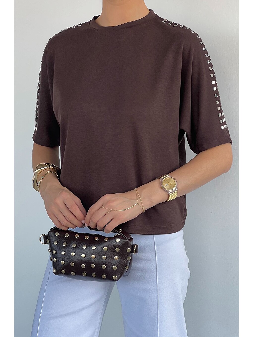 Kahverengi Kadın Omuzlar Metal Taşlı Oversize Bluz