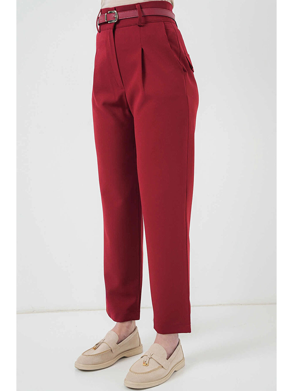 Kadın Bordo Yüksel Bel Kemerli Kumaş Pantolon HZL25S-BD167251-2