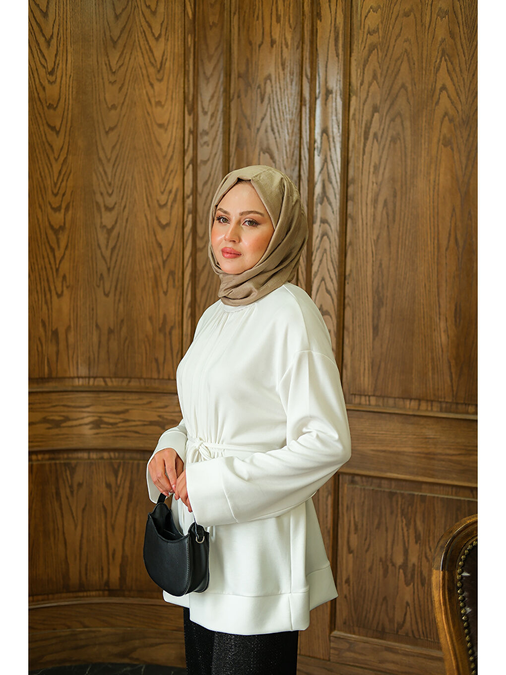 Kadın Beli Lastikli Tunik Beyaz-1